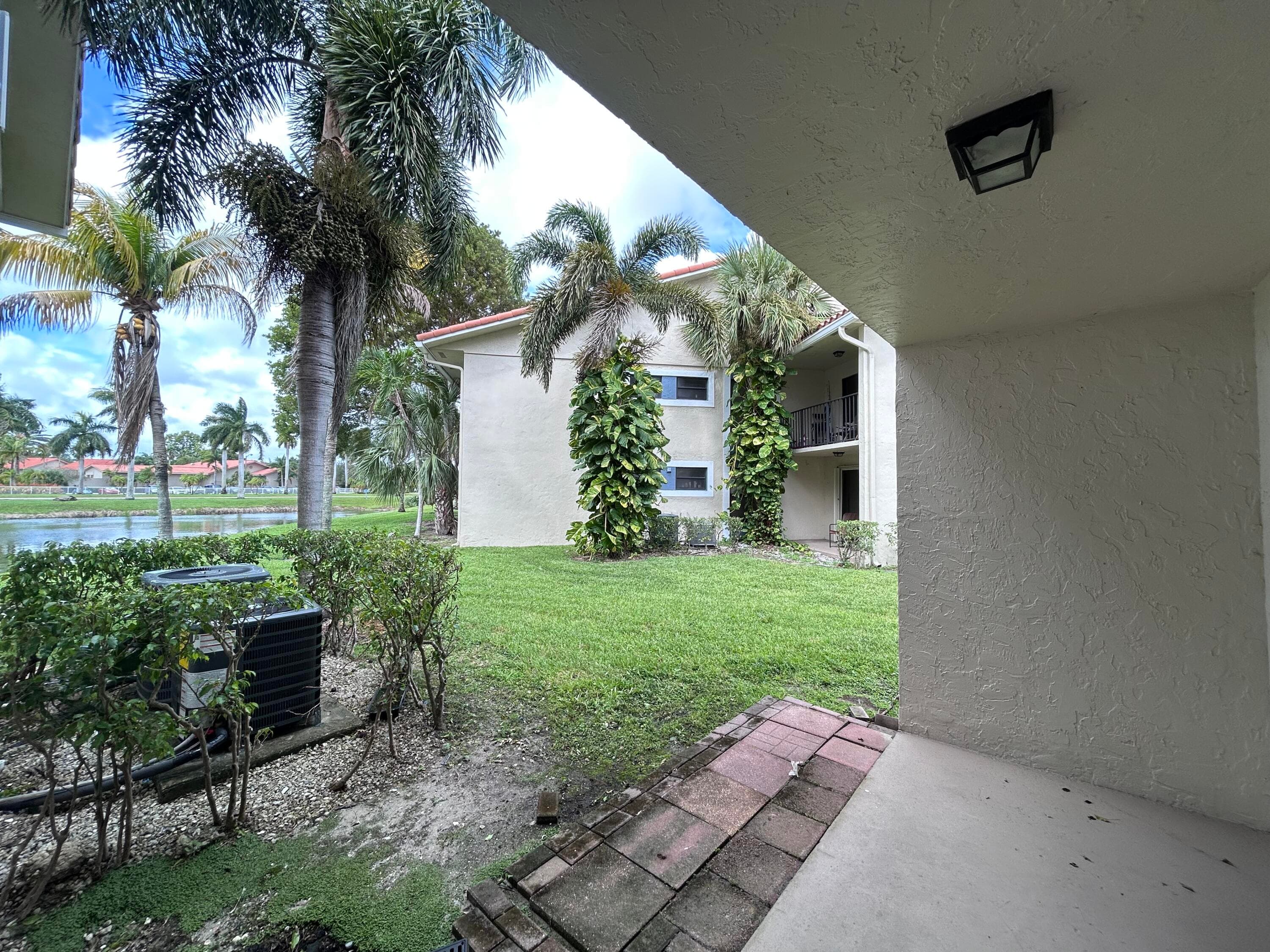 1525 Lake Crystal Drive D, West Palm Beach, FL 33411 — photo 10 of 15