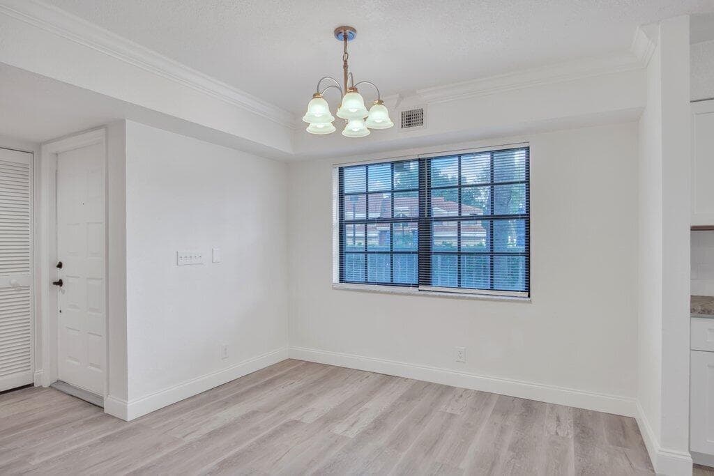 17388 Boca Club Boulevard 201, Boca Raton, FL 33487 — photo 12 of 44
