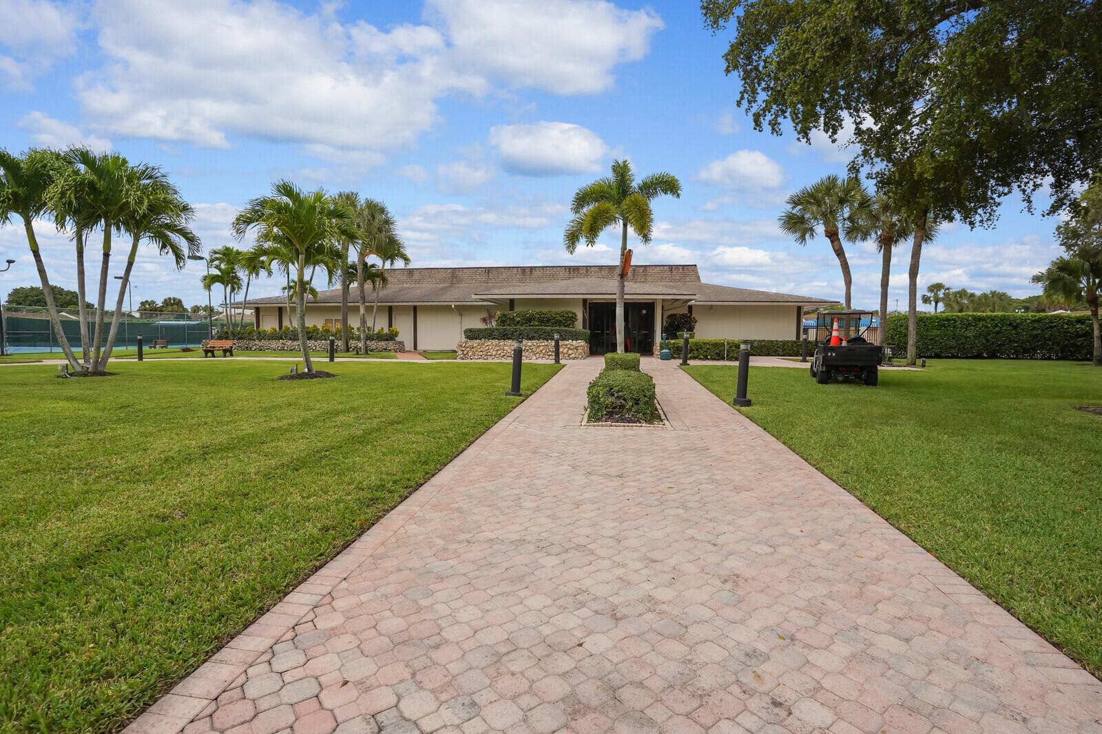 5190 Las Verdes Circle 214, Delray Beach, FL 33484 — photo 36 of 39