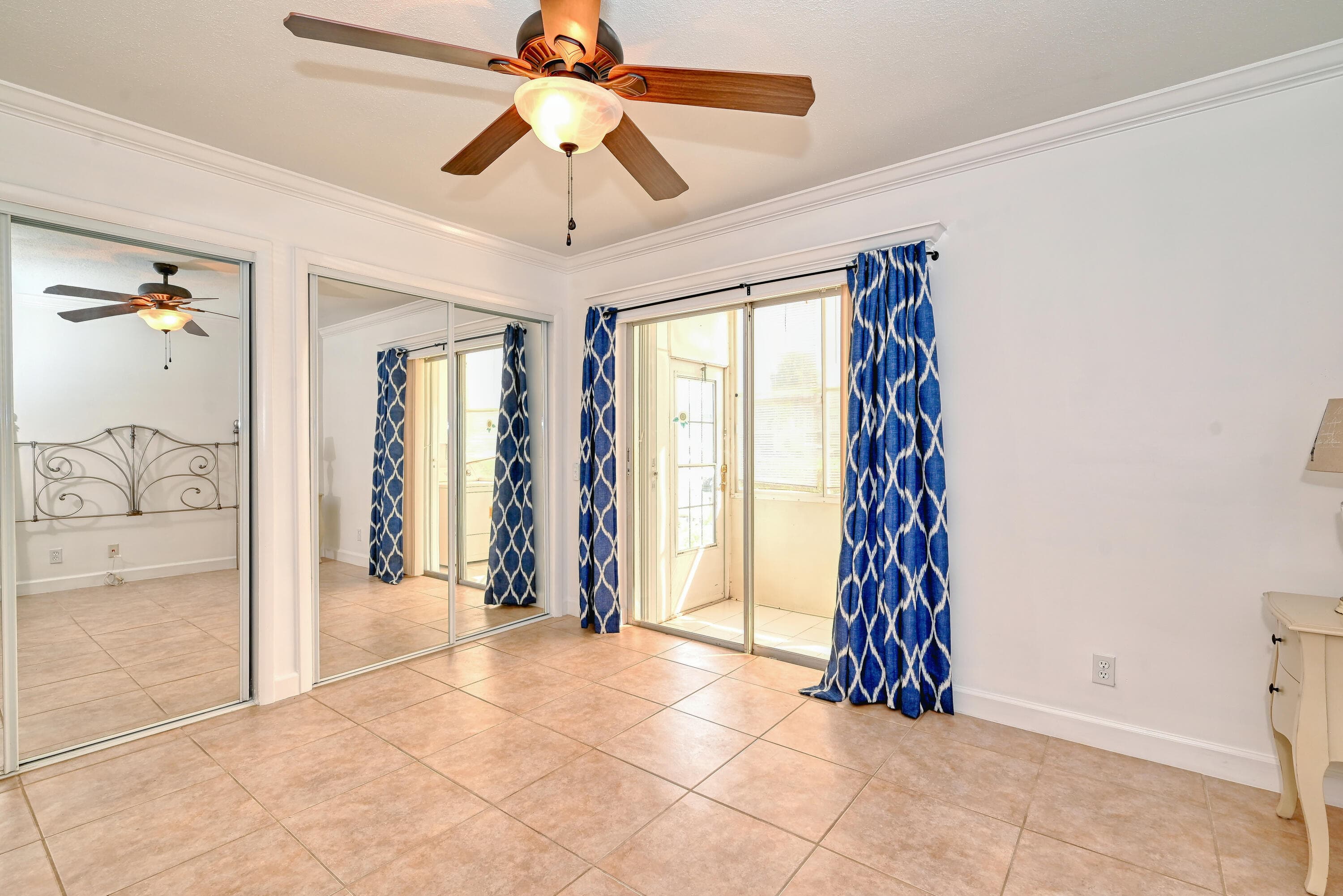 102 Coventry E 102, West Palm Beach, FL 33417 — photo 11 of 19