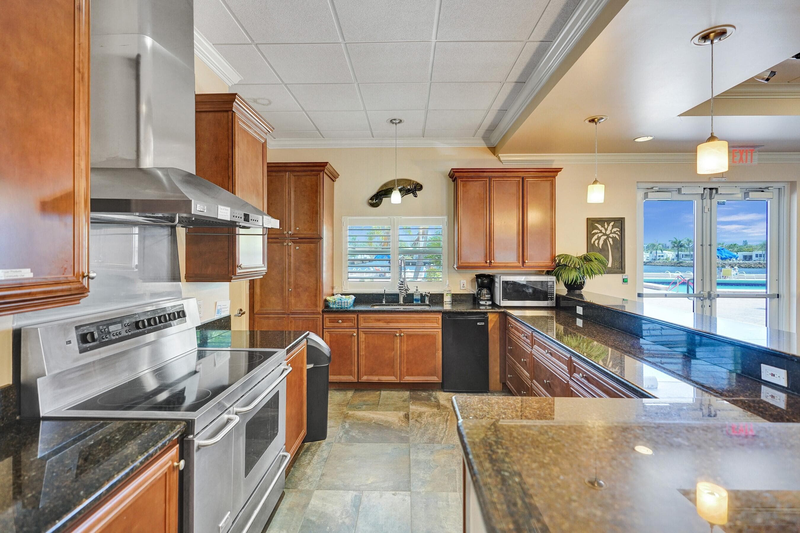 2000 S Federal Highway, Boynton Beach, FL 33435 — photo 17 of 21
