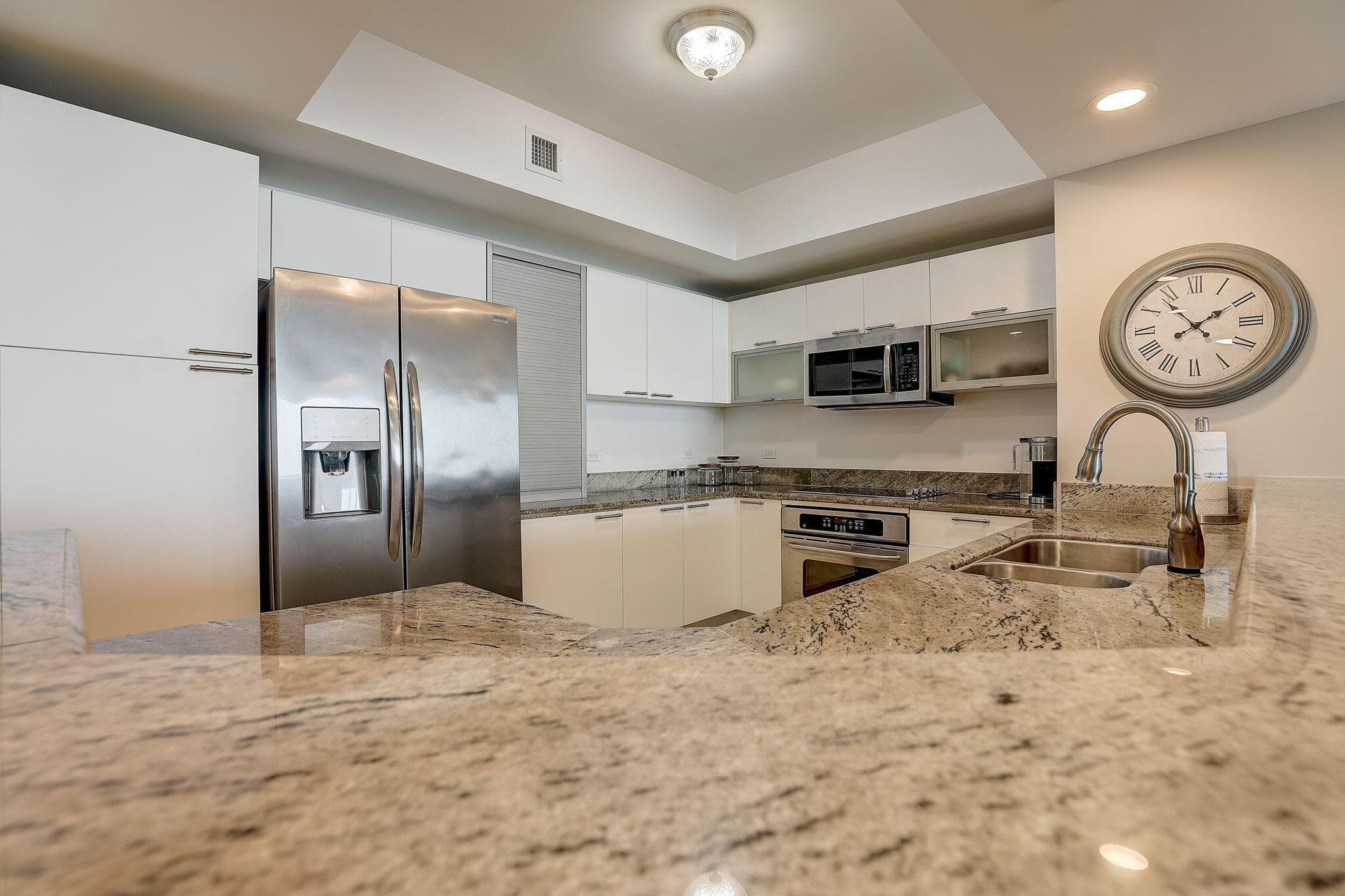 2650 Lake Shore Drive 804, Riviera Beach, FL 33404 — photo 13 of 59