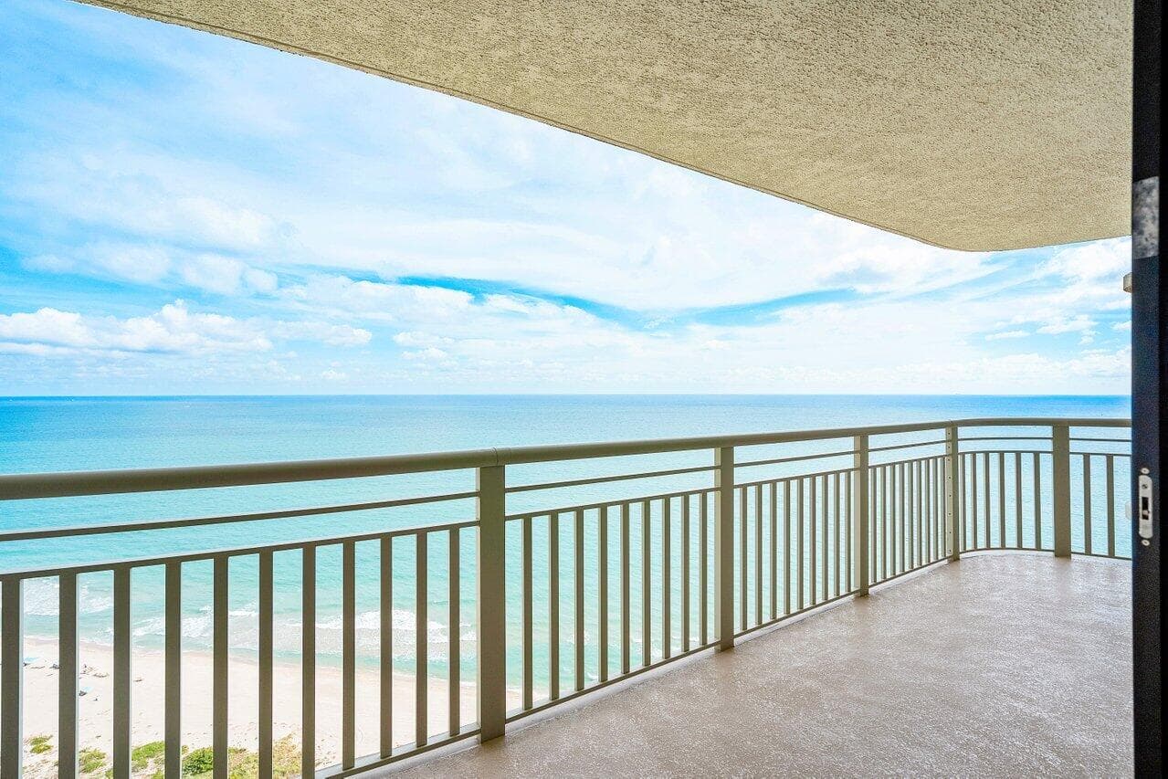 3000 N Ocean Drive 33e, Singer Island, FL 33404 — photo
