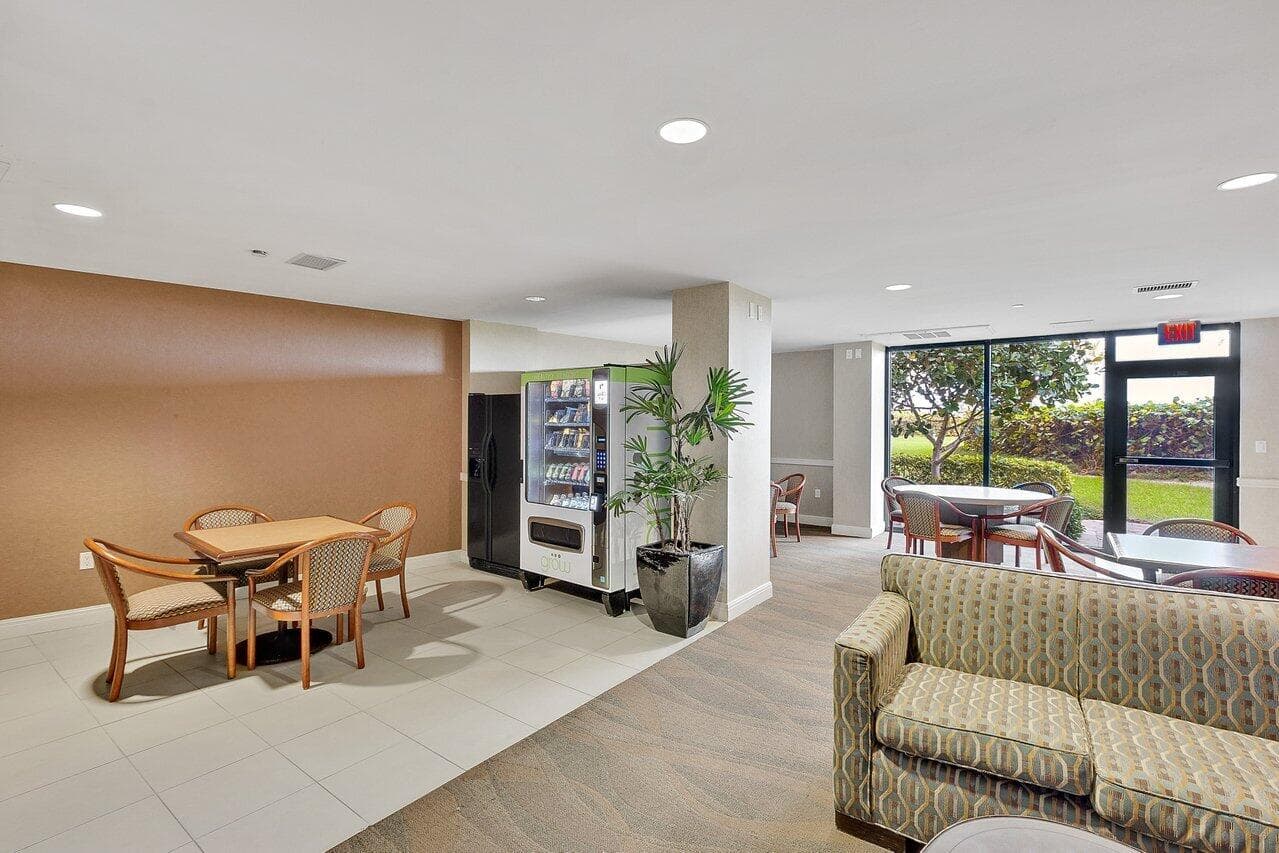 3000 N Ocean Drive 33e, Singer Island, FL 33404 — photo 46 of 51