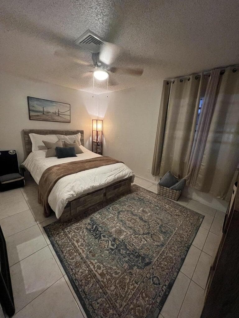 2084 Laura Lane, West Palm Beach, FL 33415 — photo 14 of 25