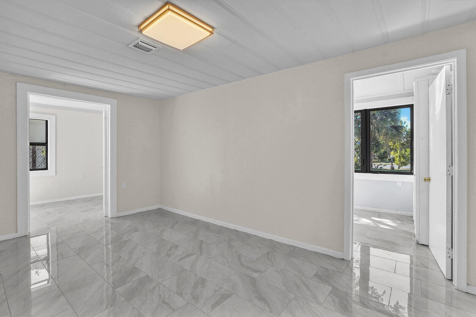 503 58th Street, West Palm Beach, FL 33407 — photo 16 of 36