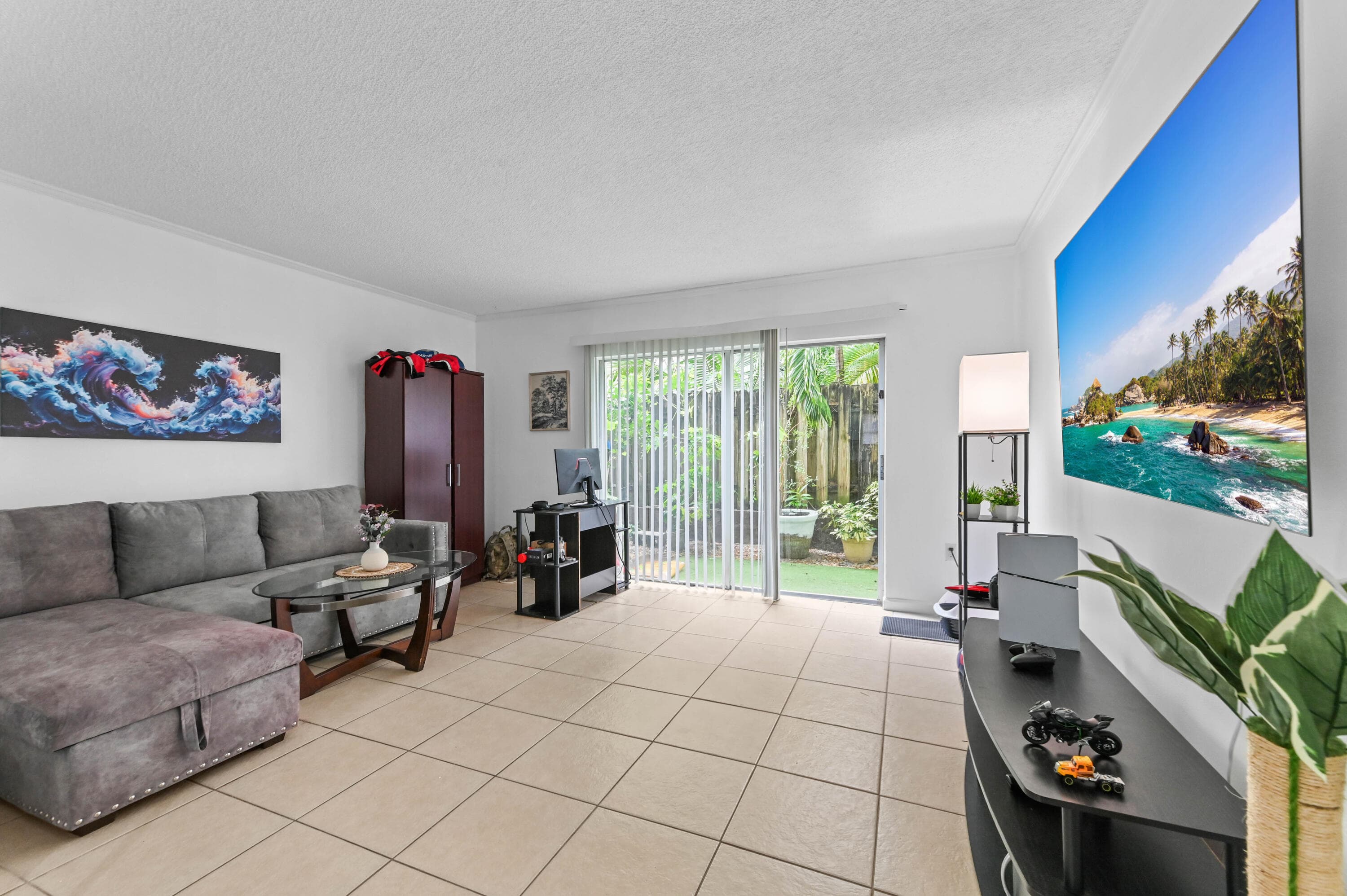 803 W Oakland Park Boulevard A7, Oakland Park, FL 33311 — photo 12 of 25