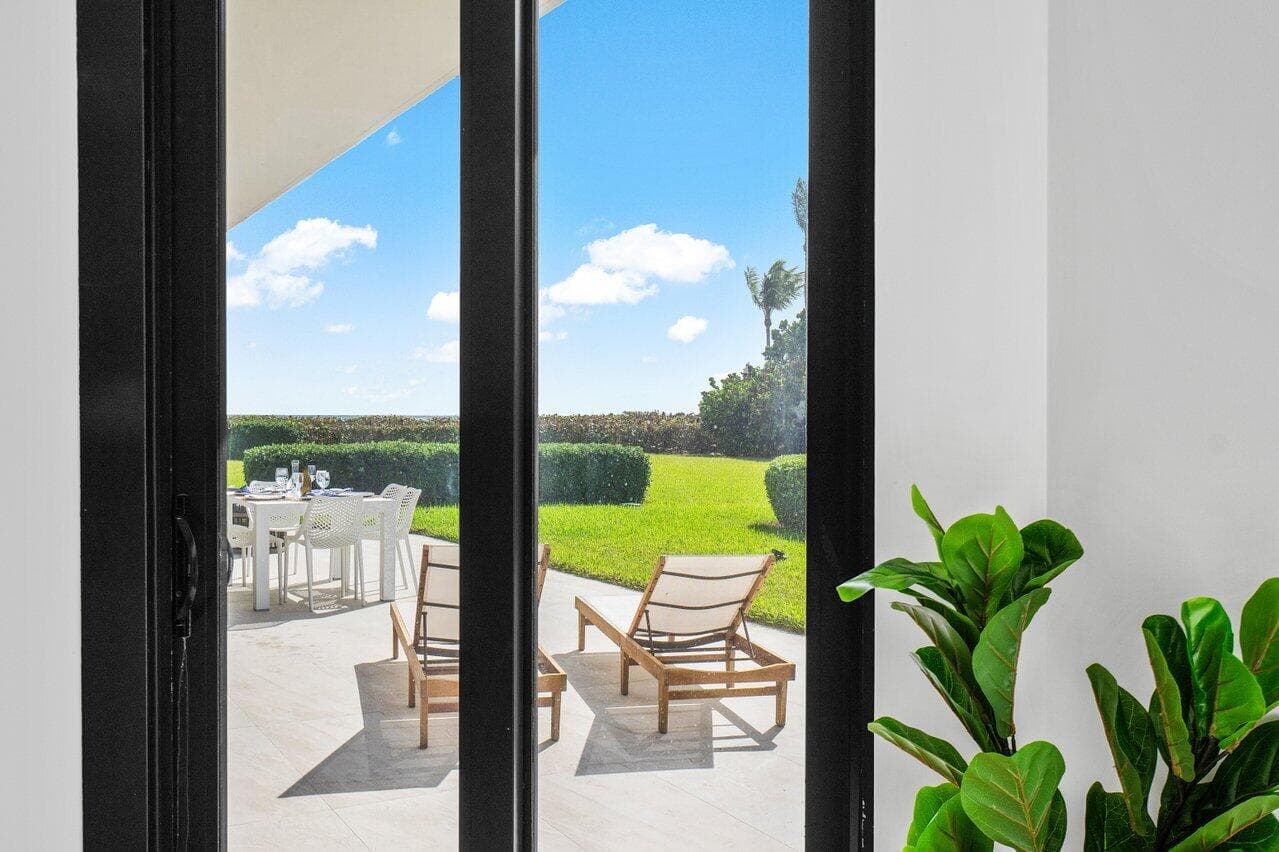 3100 S Ocean Boulevard 105s, Palm Beach, FL 33480 — photo 11 of 41