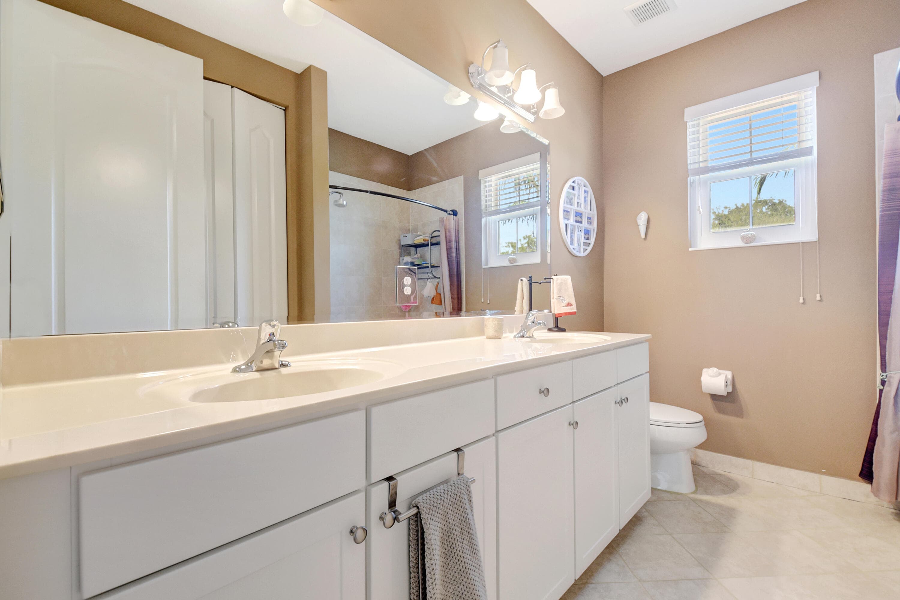 4598 Capital Drive, Lake Worth, FL 33463 — photo 24 of 28