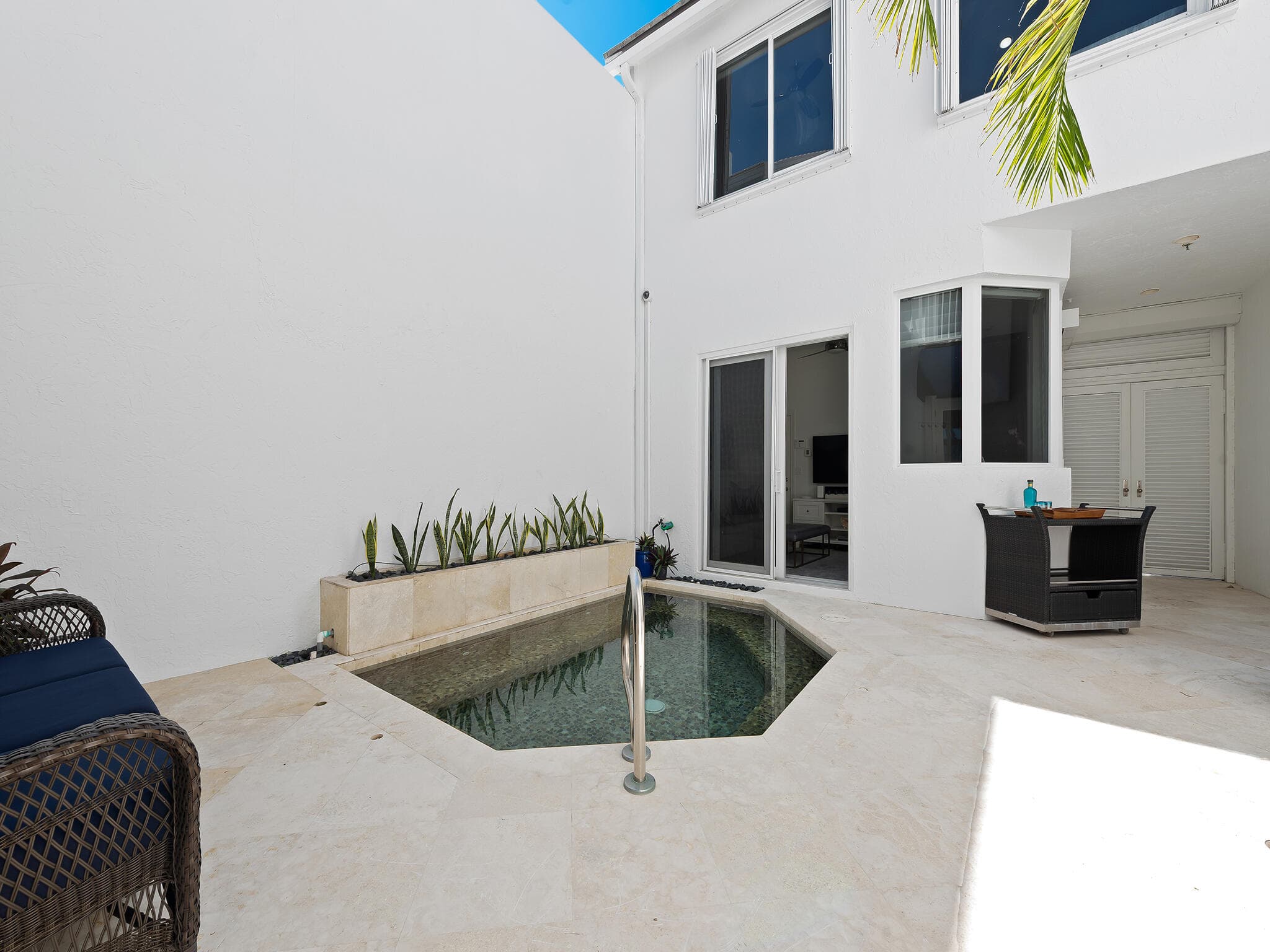 2115 S Ocean Boulevard 10, Delray Beach, FL 33483 — photo 20 of 57
