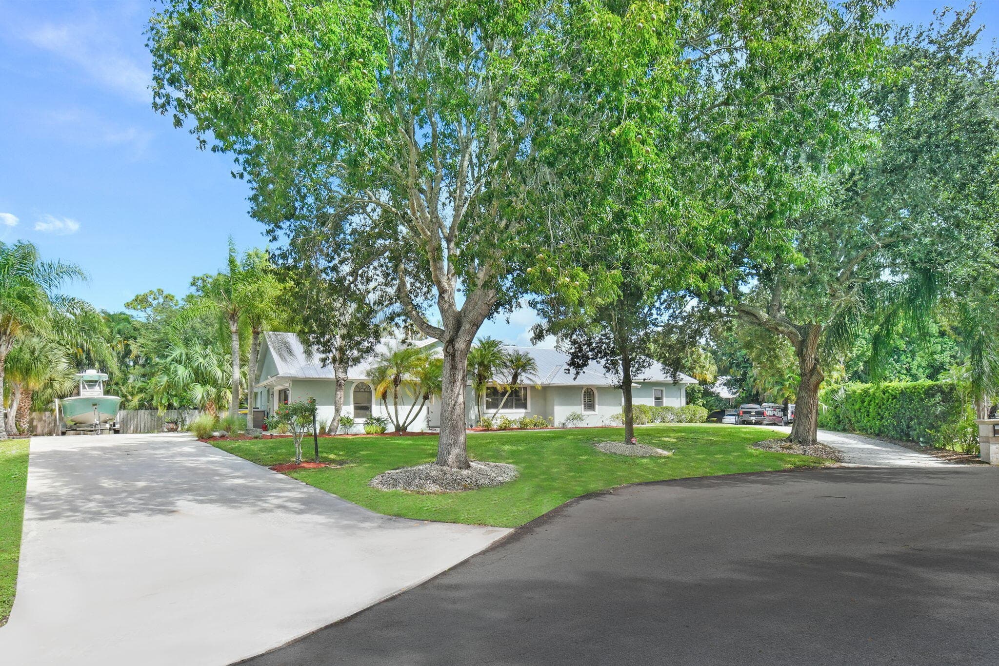 1225 SW Magnolia Bluff Drive, Palm City, FL 34990 — photo 2 of 52