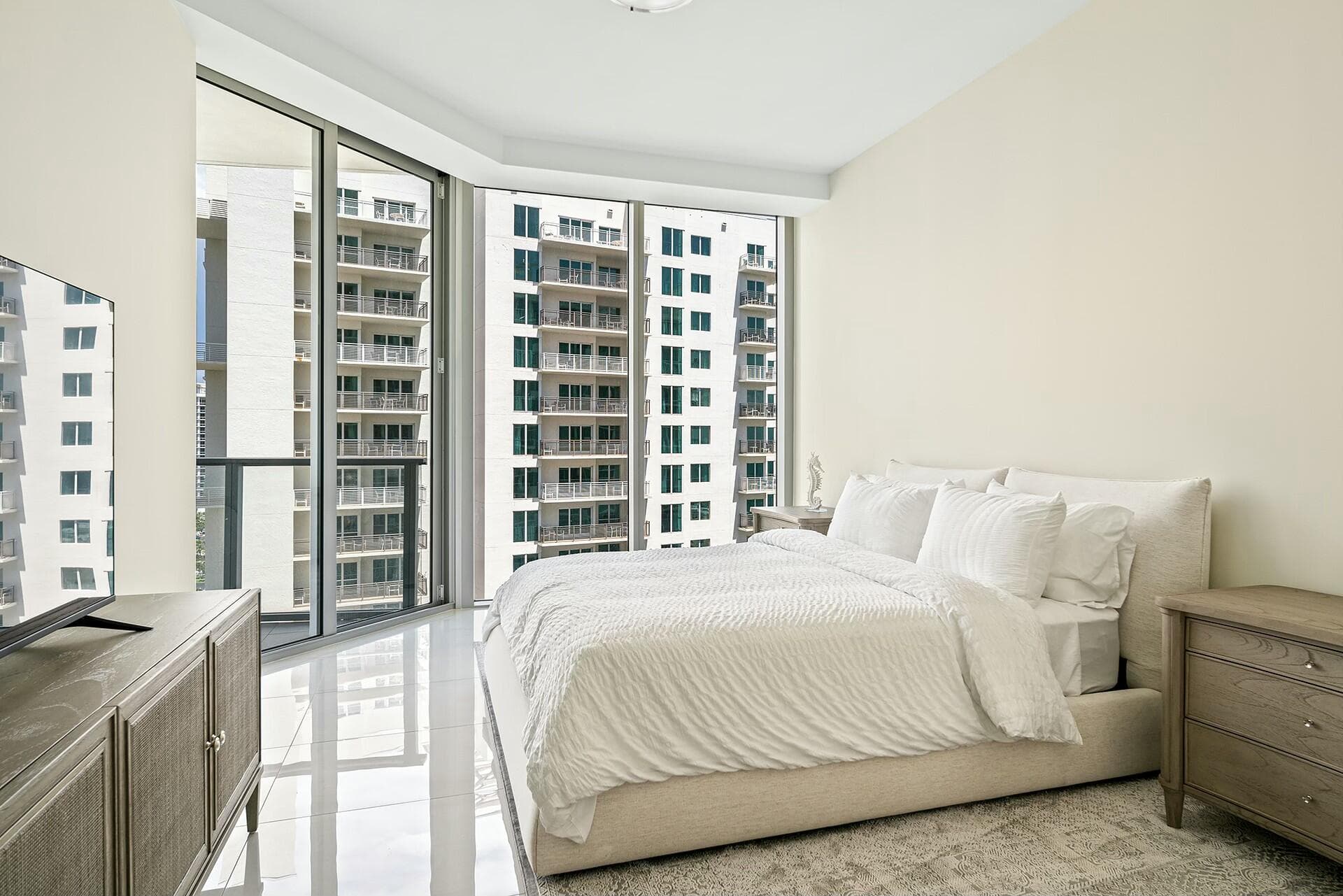 3100 N Ocean Drive H-1409, Singer Island, FL 33404 — photo 10 of 31