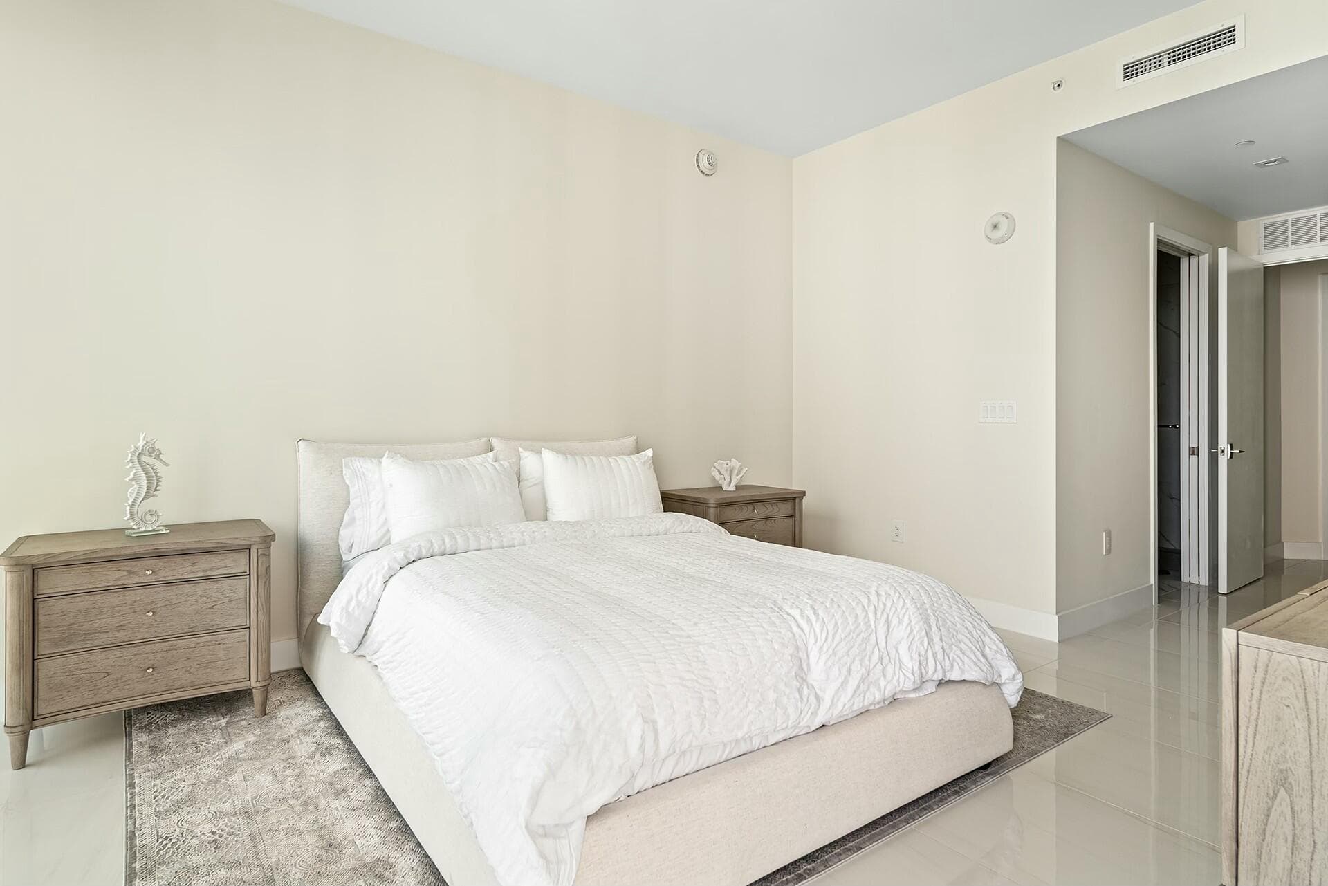 3100 N Ocean Drive H-1409, Singer Island, FL 33404 — photo 11 of 31