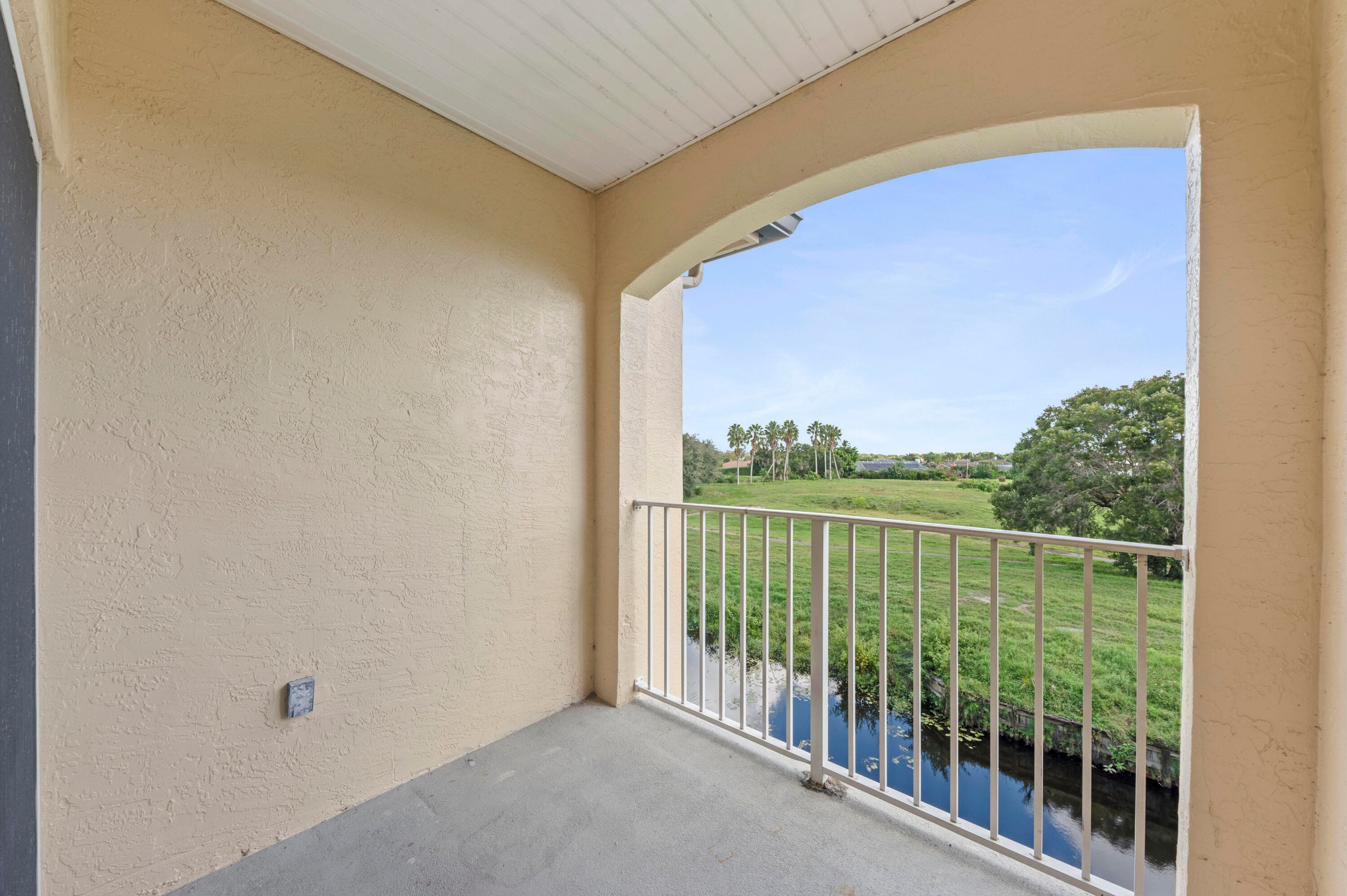 2060 Greenview Shores Boulevard 323, Wellington, FL 33414 — photo 18 of 20