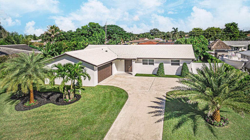 1881 Caribbean Road W, Lake Clarke Shores, FL 33406 — photo