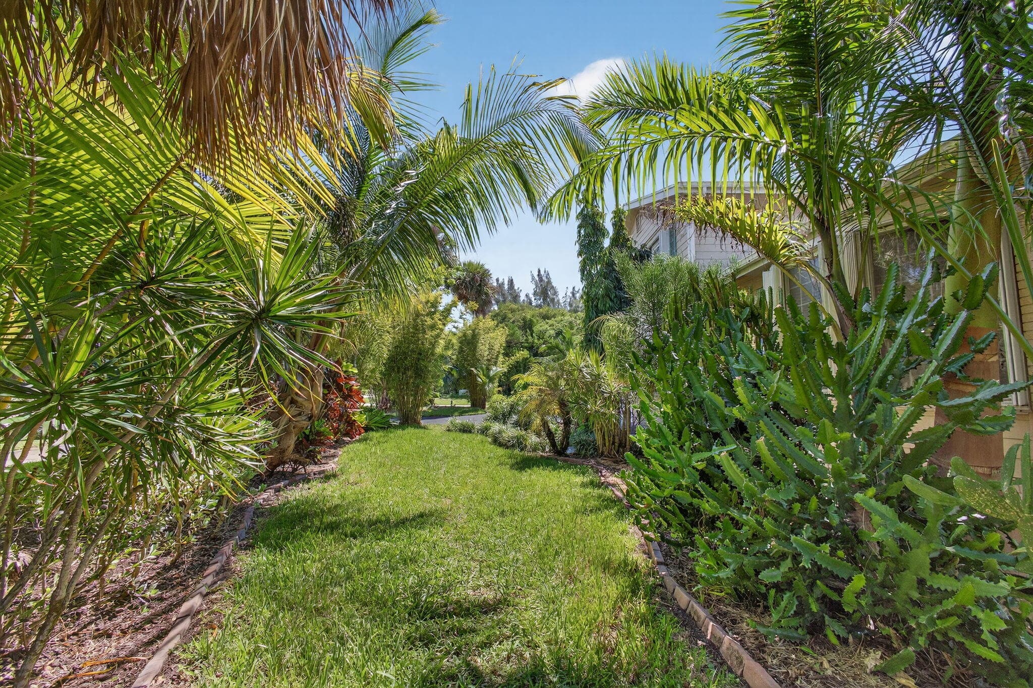 2025 S Ocean Drive, Fort Pierce, FL 34949 — photo 6 of 53