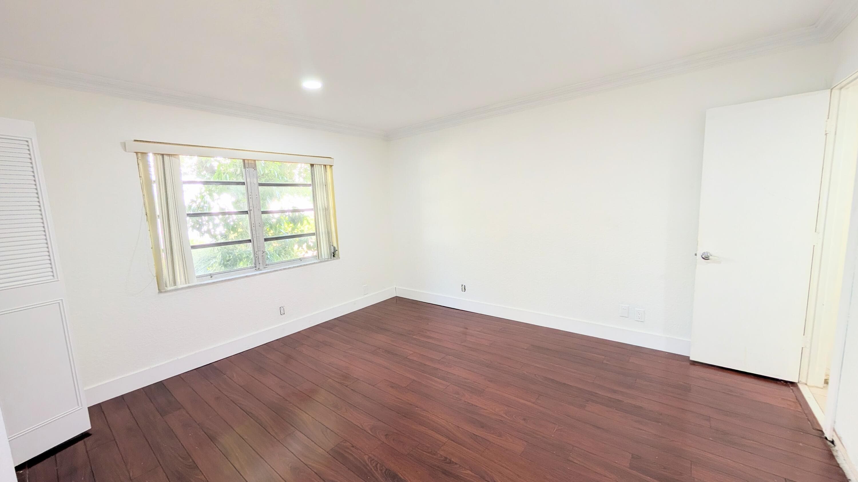 860 SE 6th Avenue 205, Deerfield Beach, FL 33441 — photo 7 of 10