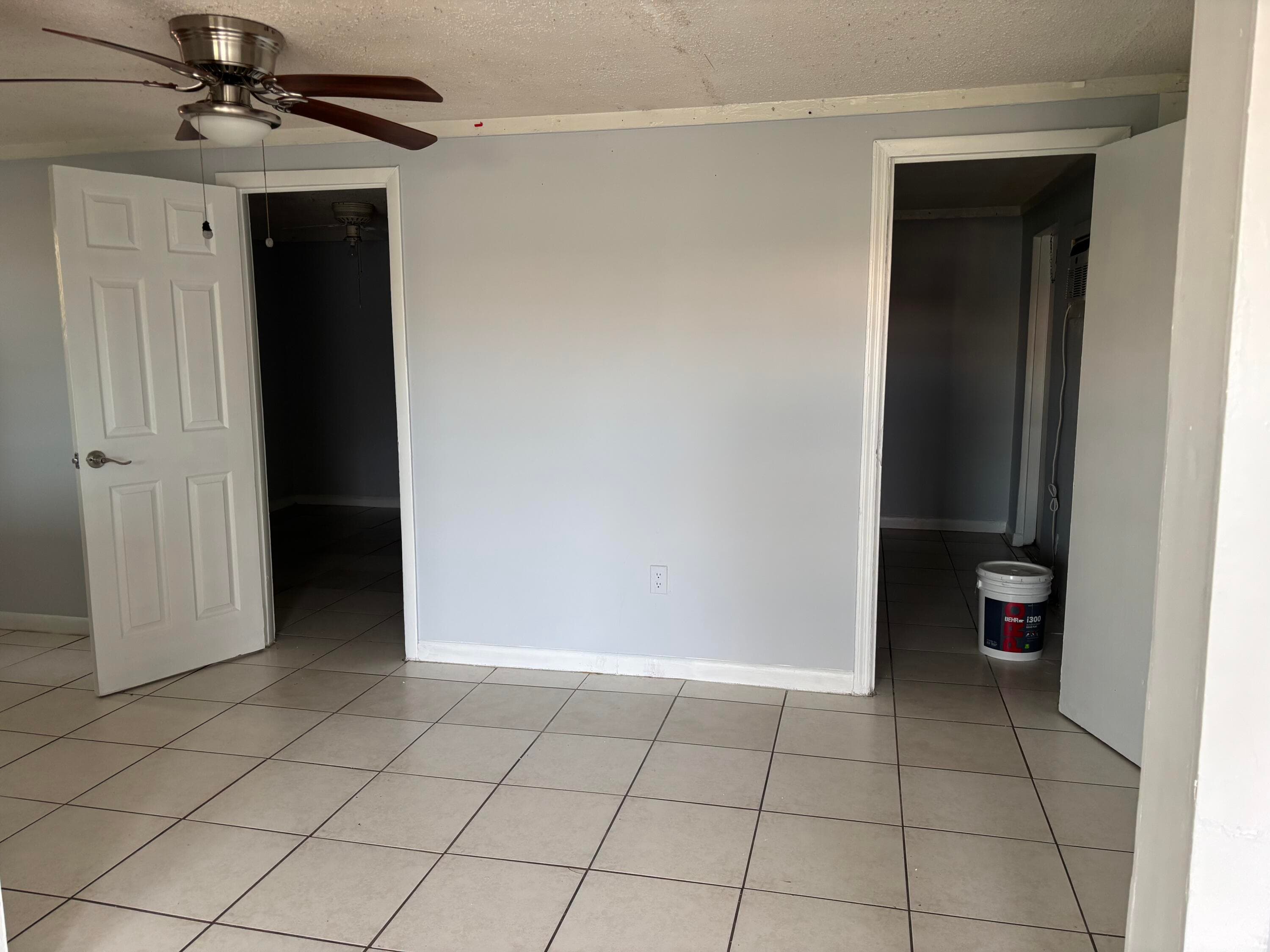 2848 Westgate Avenue, West Palm Beach, FL 33409 — photo 4 of 11