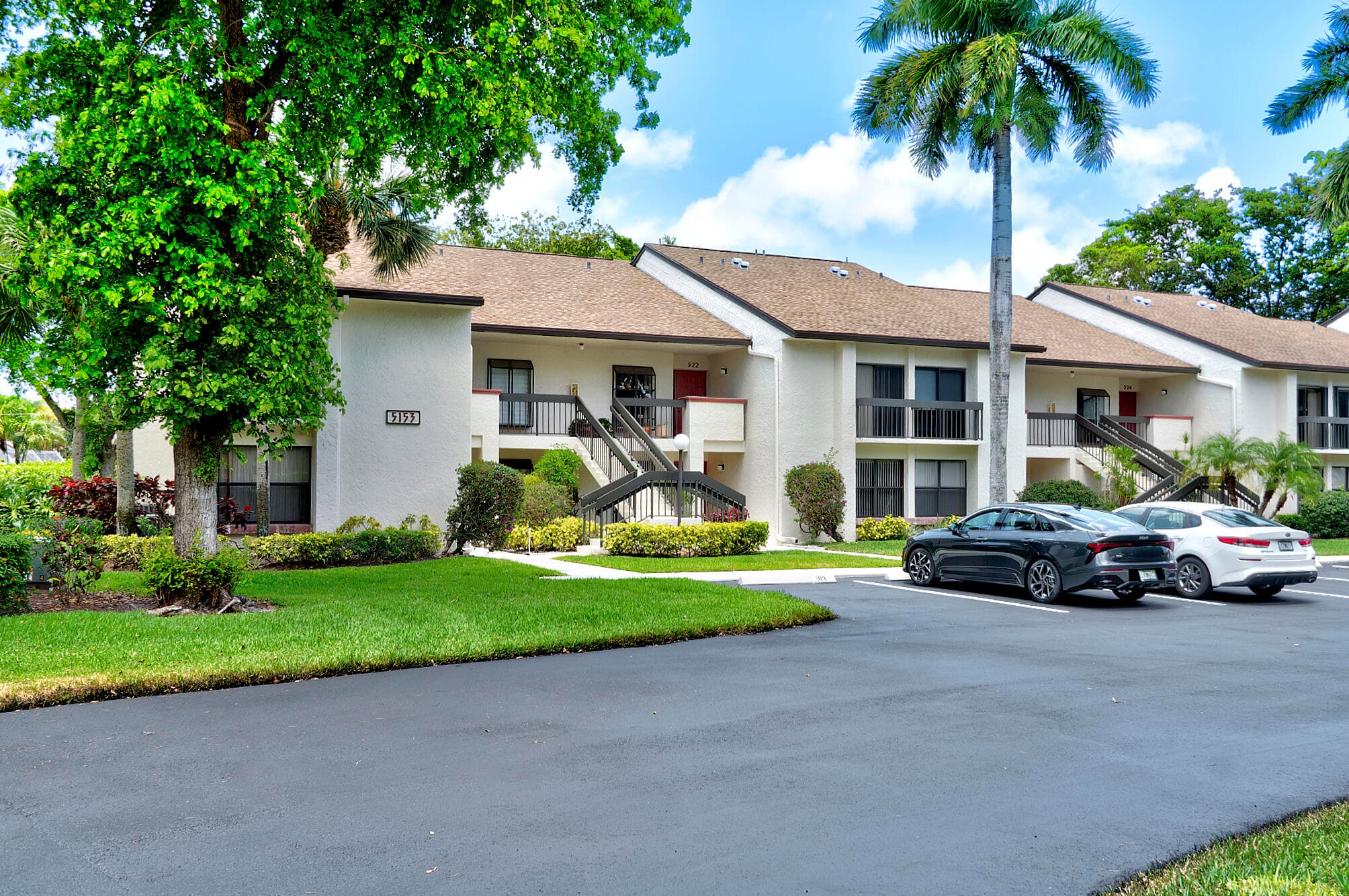 5153 Oak Hill Lane 512, Delray Beach, FL 33484 — photo 2 of 47