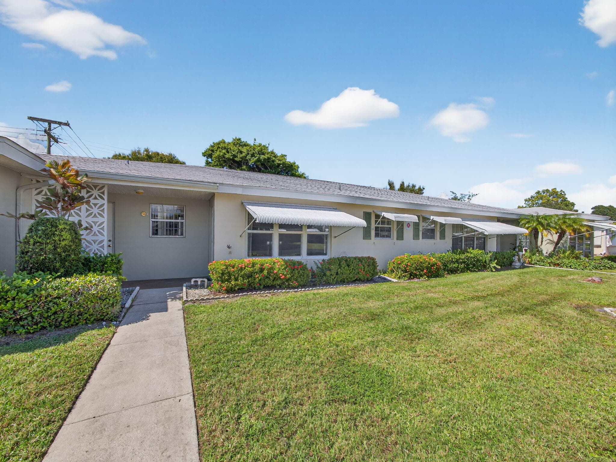111 Lakes End Drive B, Fort Pierce, FL 34982 — photo 1 of 13