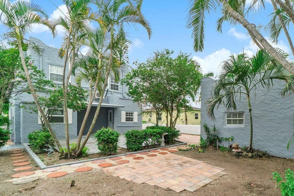 331 NW 1st Avenue, Boynton Beach, FL 33435 — photo 14 of 36