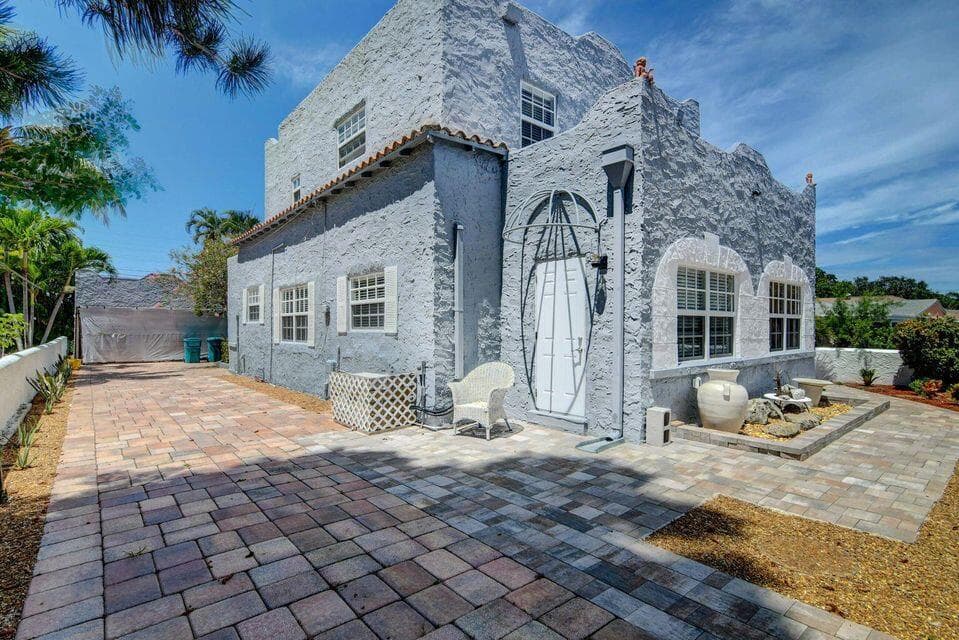 331 NW 1st Avenue, Boynton Beach, FL 33435 — photo 19 of 36