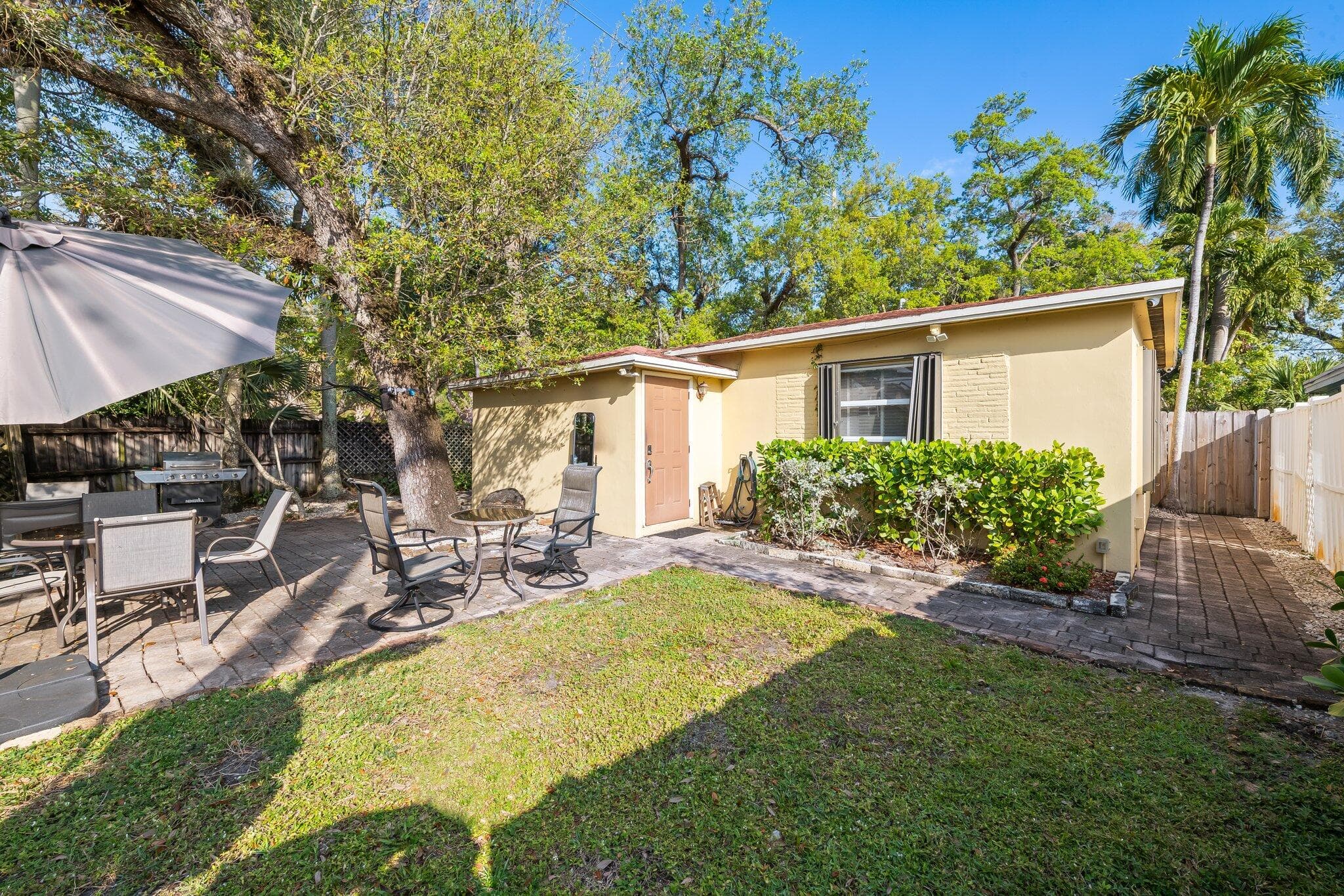 1140 SW 9th Avenue, Fort Lauderdale, FL 33315 — photo 8 of 18