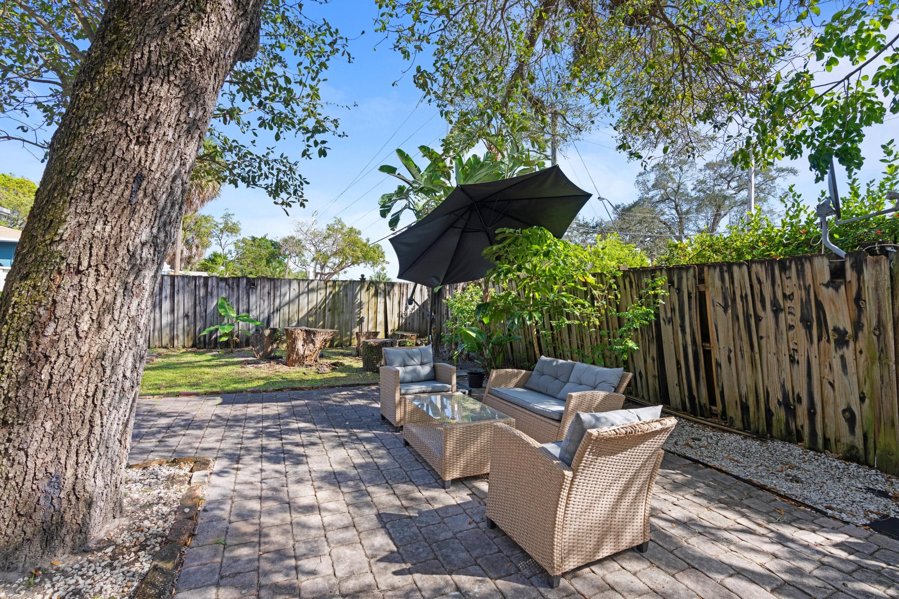 1140 SW 9th Avenue, Fort Lauderdale, FL 33315 — photo 9 of 18