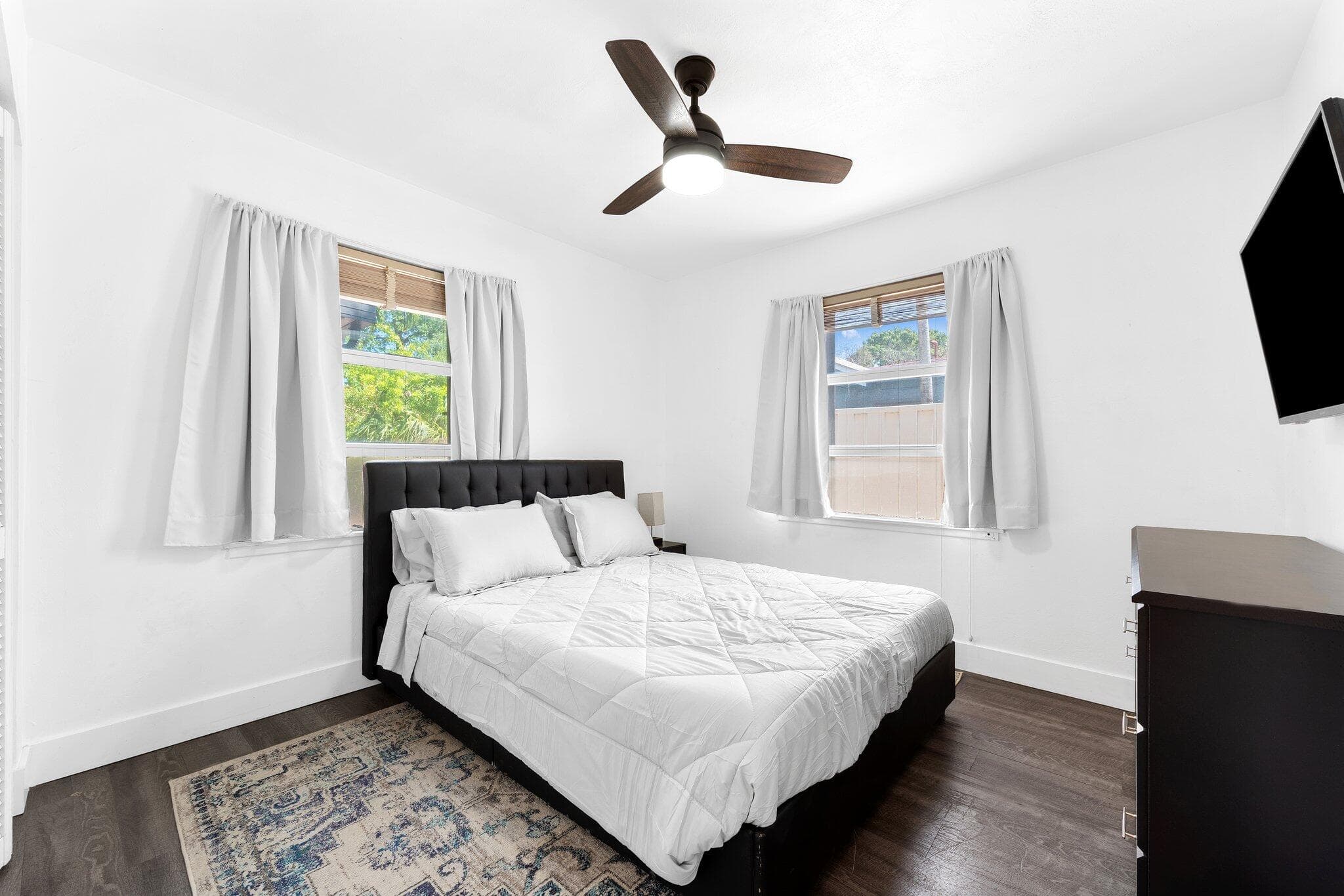1140 SW 9th Avenue, Fort Lauderdale, FL 33315 — photo 16 of 18