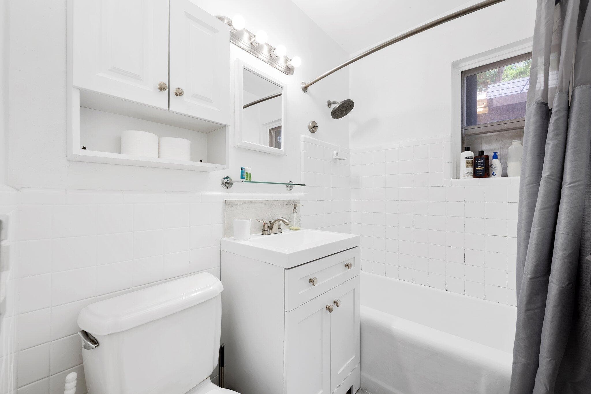 1140 SW 9th Avenue, Fort Lauderdale, FL 33315 — photo 8 of 12