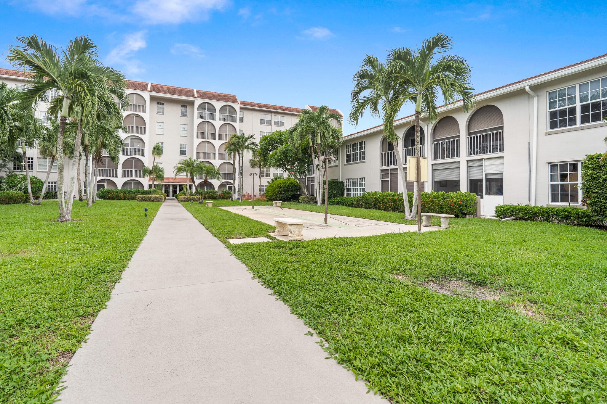 250 NE 20th Street 1290, Boca Raton, FL 33431 — photo 1 of 41