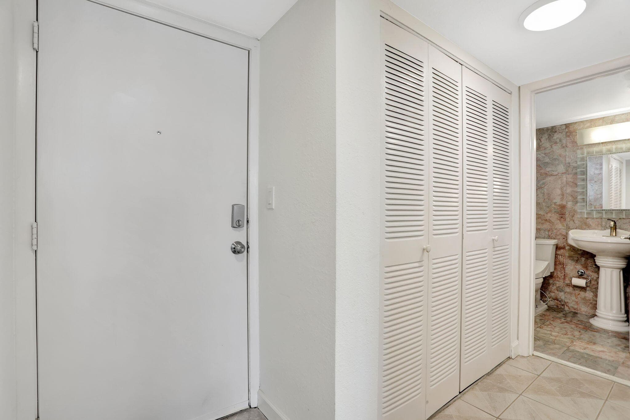 1391 S Ocean Boulevard 206, Pompano Beach, FL 33062 — photo 17 of 49