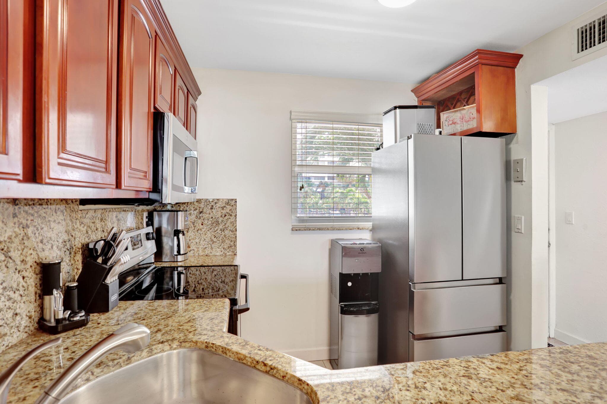 1391 S Ocean Boulevard 206, Pompano Beach, FL 33062 — photo 8 of 49