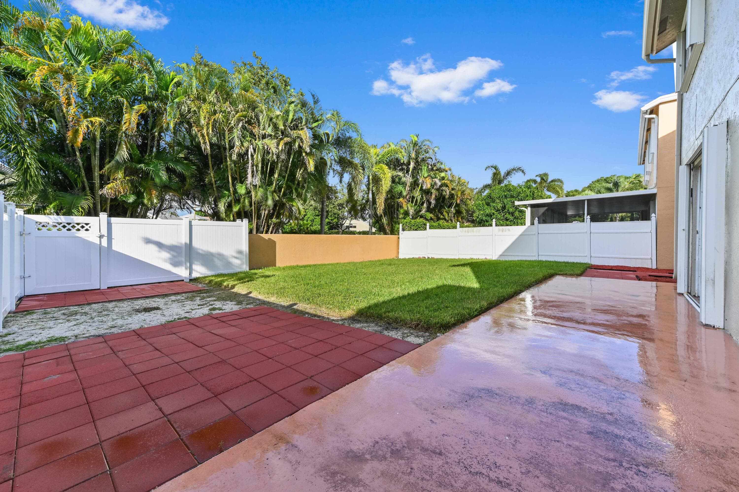 1078 Fairfax Circle W, Boynton Beach, FL 33436 — photo 37 of 47