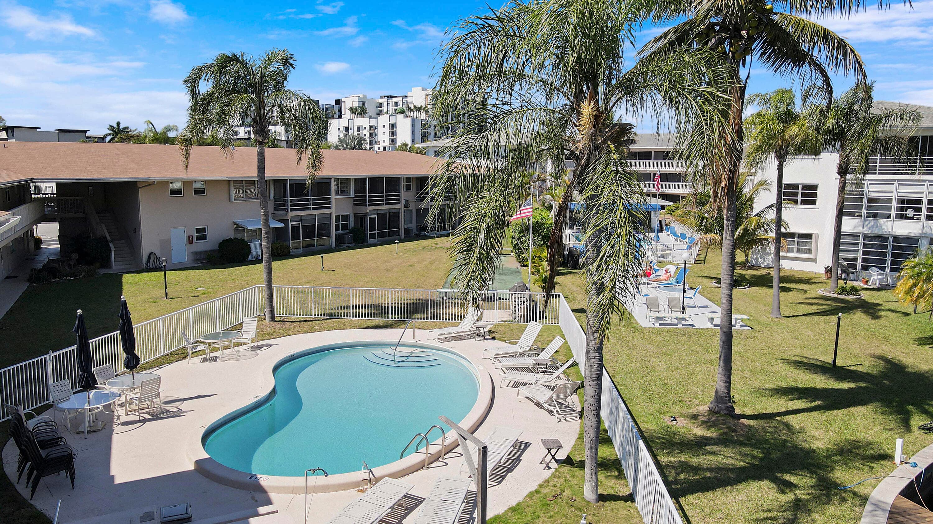 298 SE 6th Avenue 6, Pompano Beach, FL 33060 — photo 33 of 36