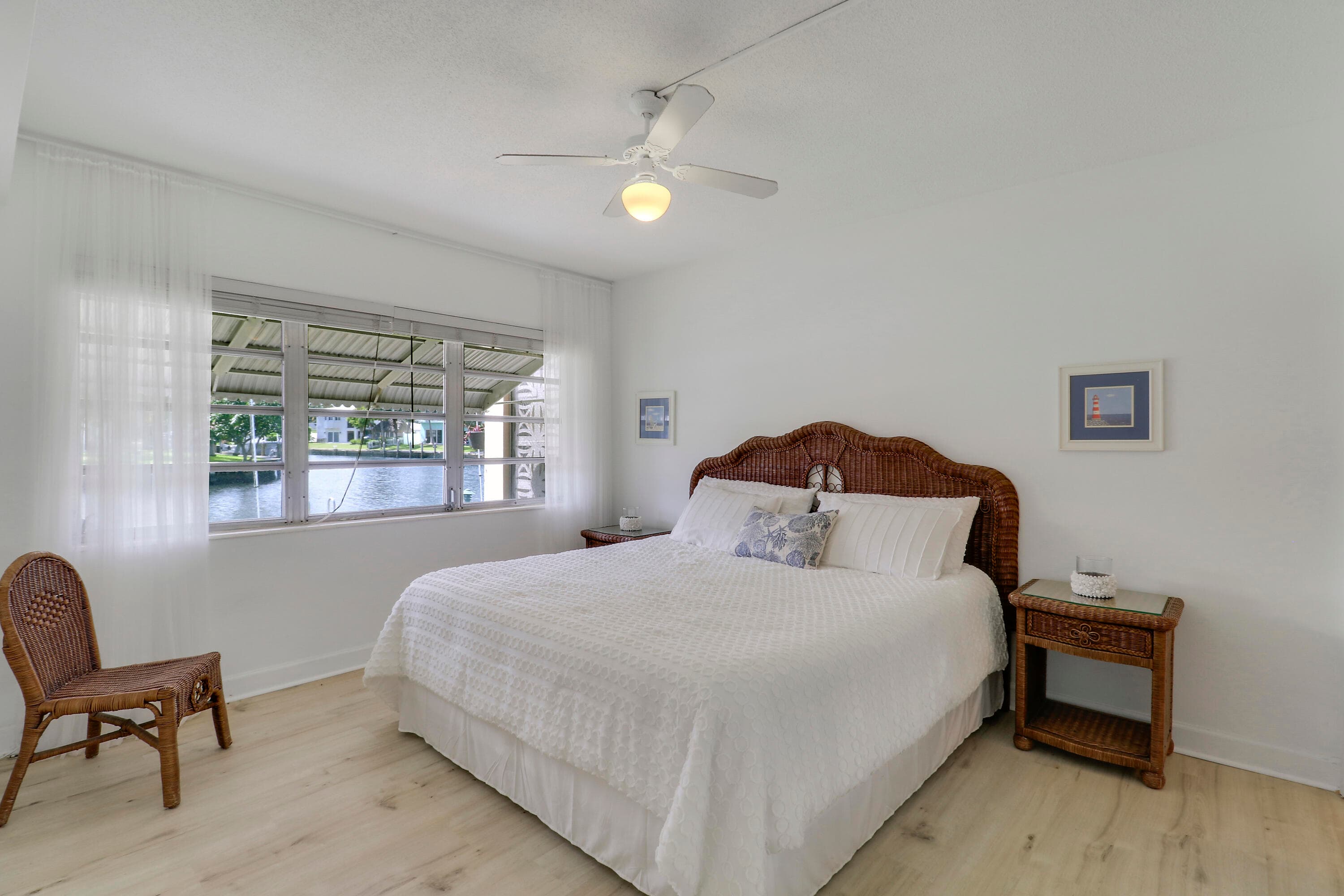 298 SE 6th Avenue 6, Pompano Beach, FL 33060 — photo 10 of 36