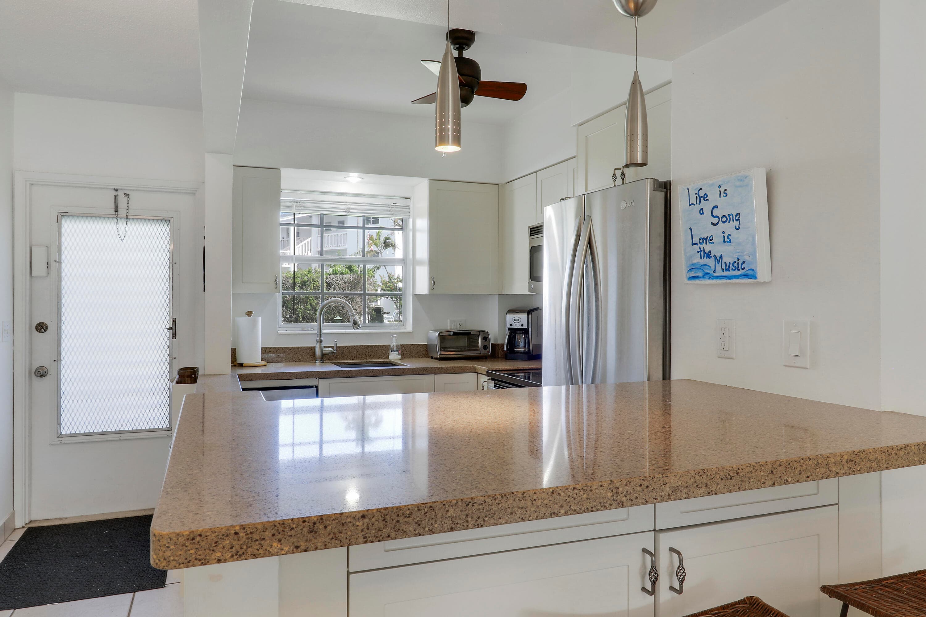 298 SE 6th Avenue 6, Pompano Beach, FL 33060 — photo 21 of 36
