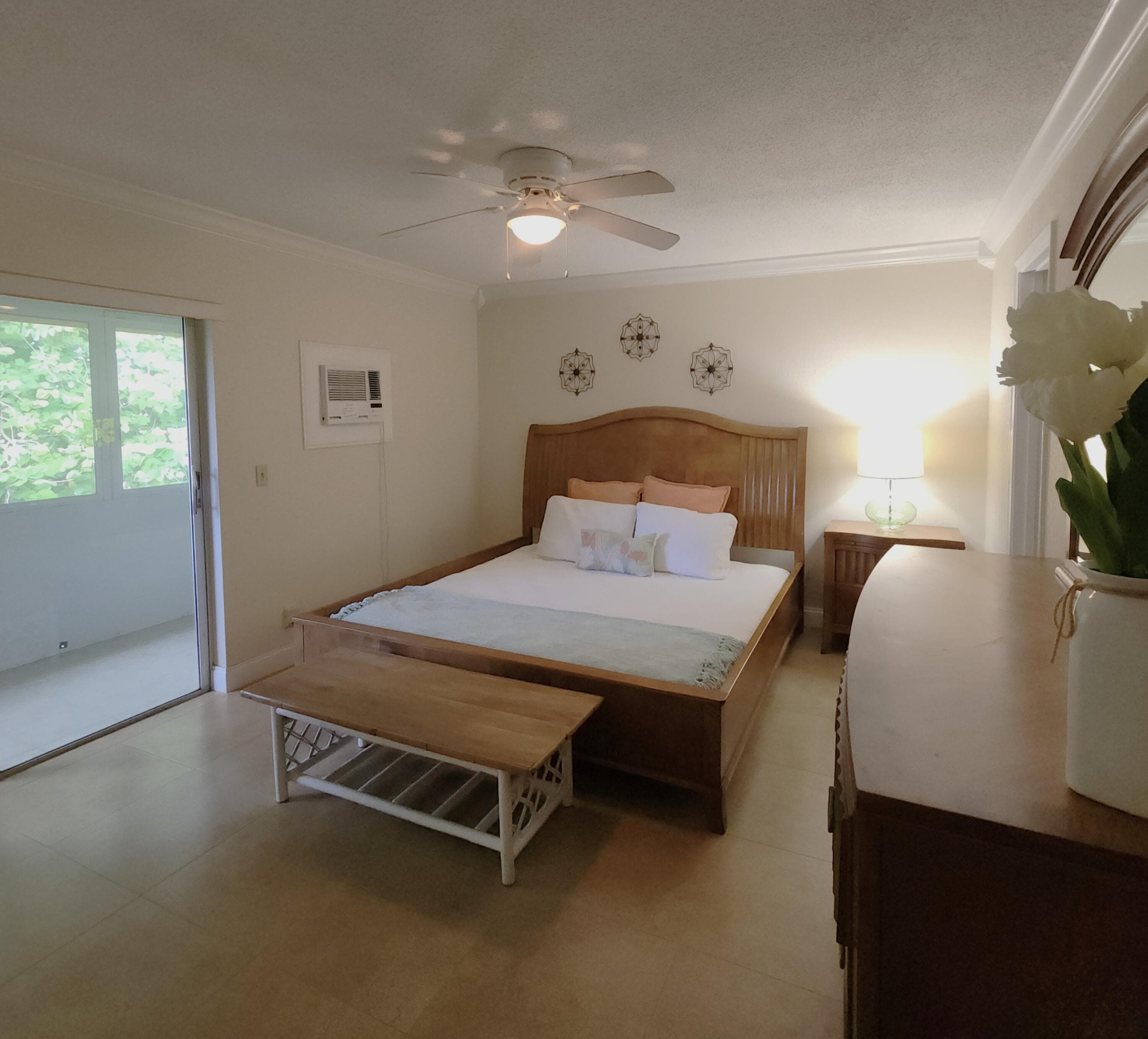 173 Kent J, West Palm Beach, FL 33417 — photo 2 of 37