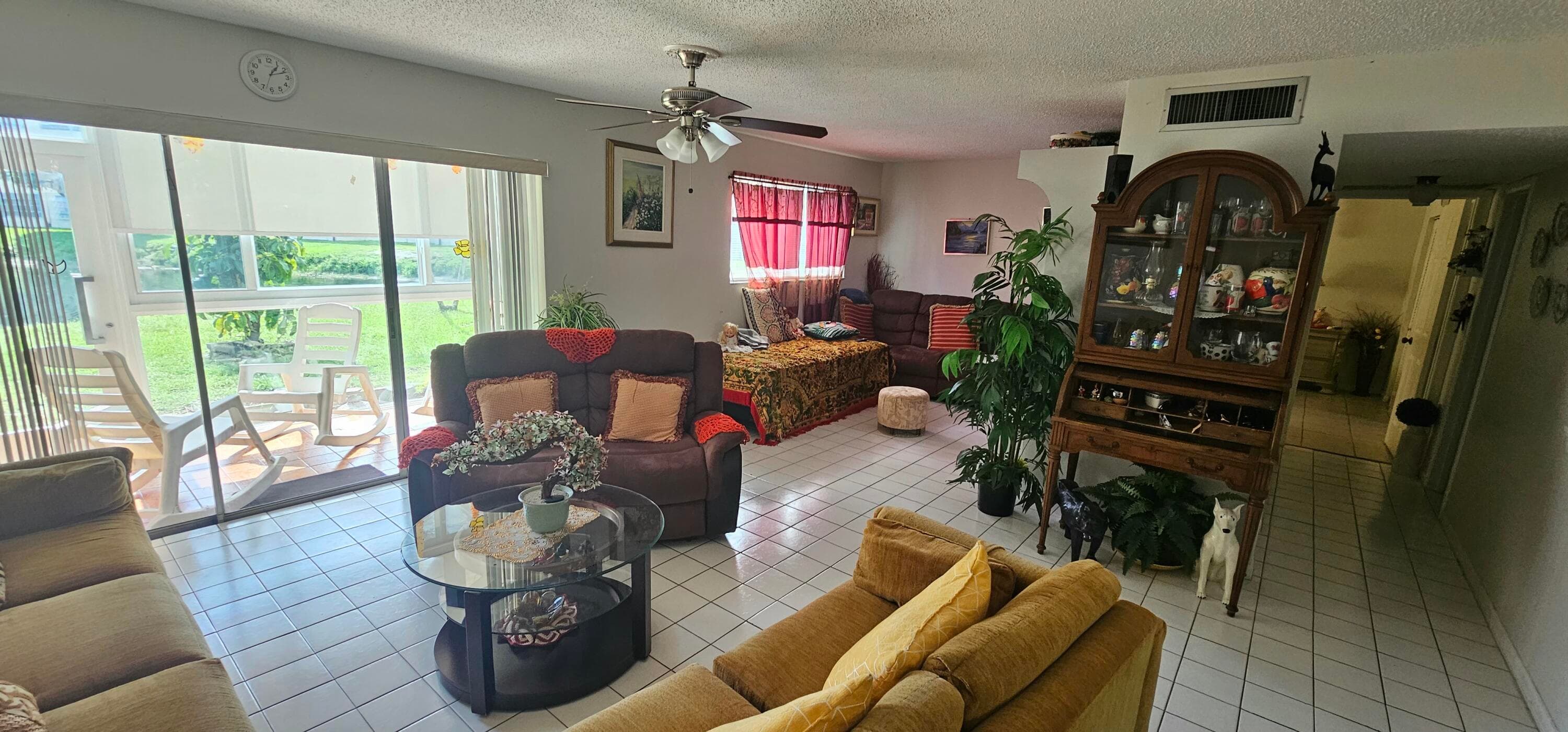 721 Lori Dr 105, Palm Springs, FL 33461 — photo 5 of 24