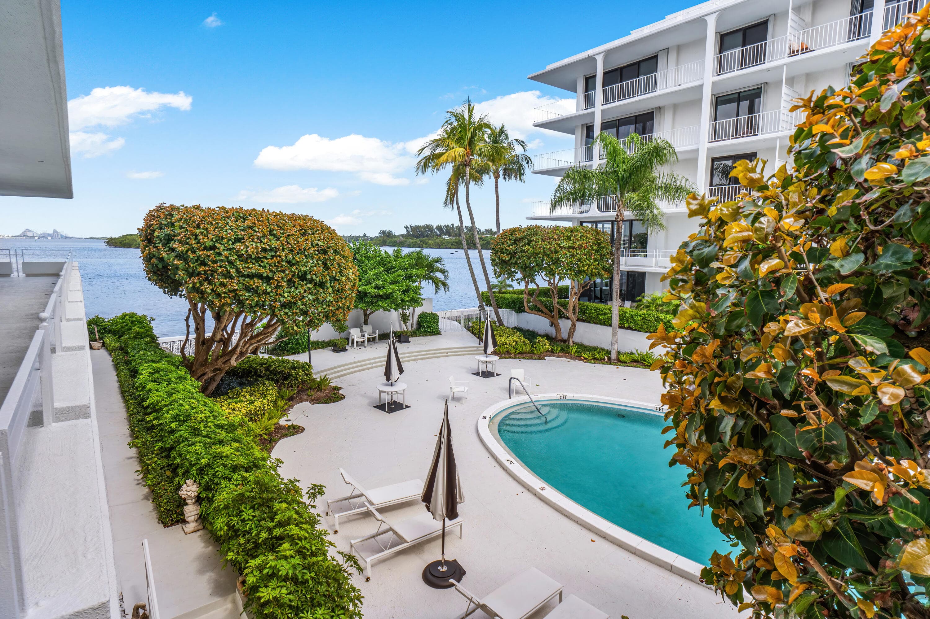 2150 Ibis Isle Road 8, Palm Beach, FL 33480 — photo 17 of 29