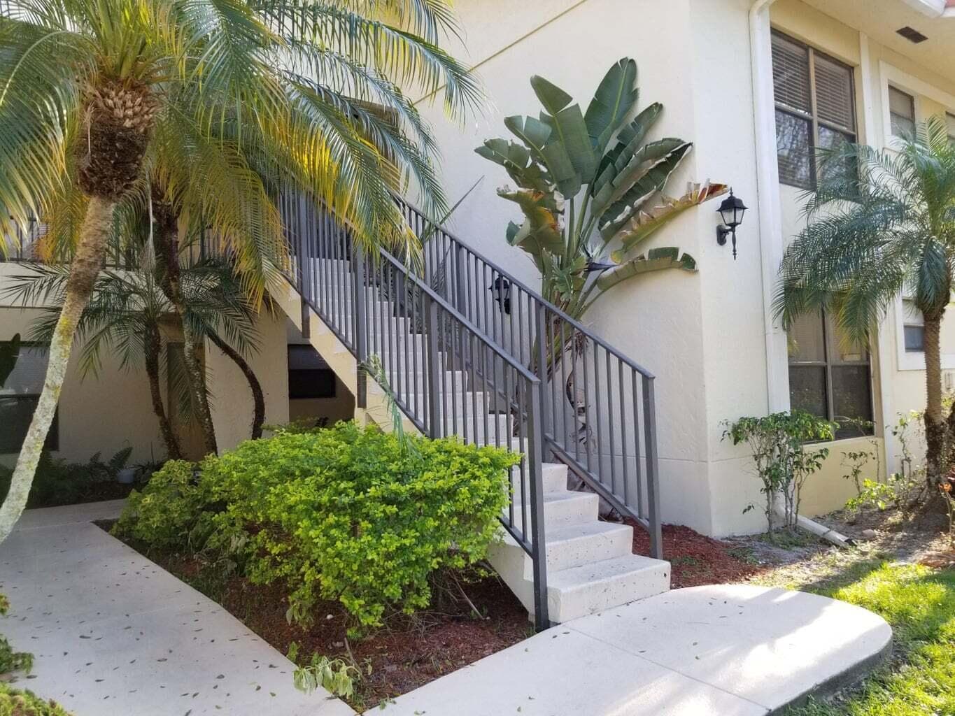 1561 Balfour Point Drive H, West Palm Beach, FL 33411 — photo 2 of 8