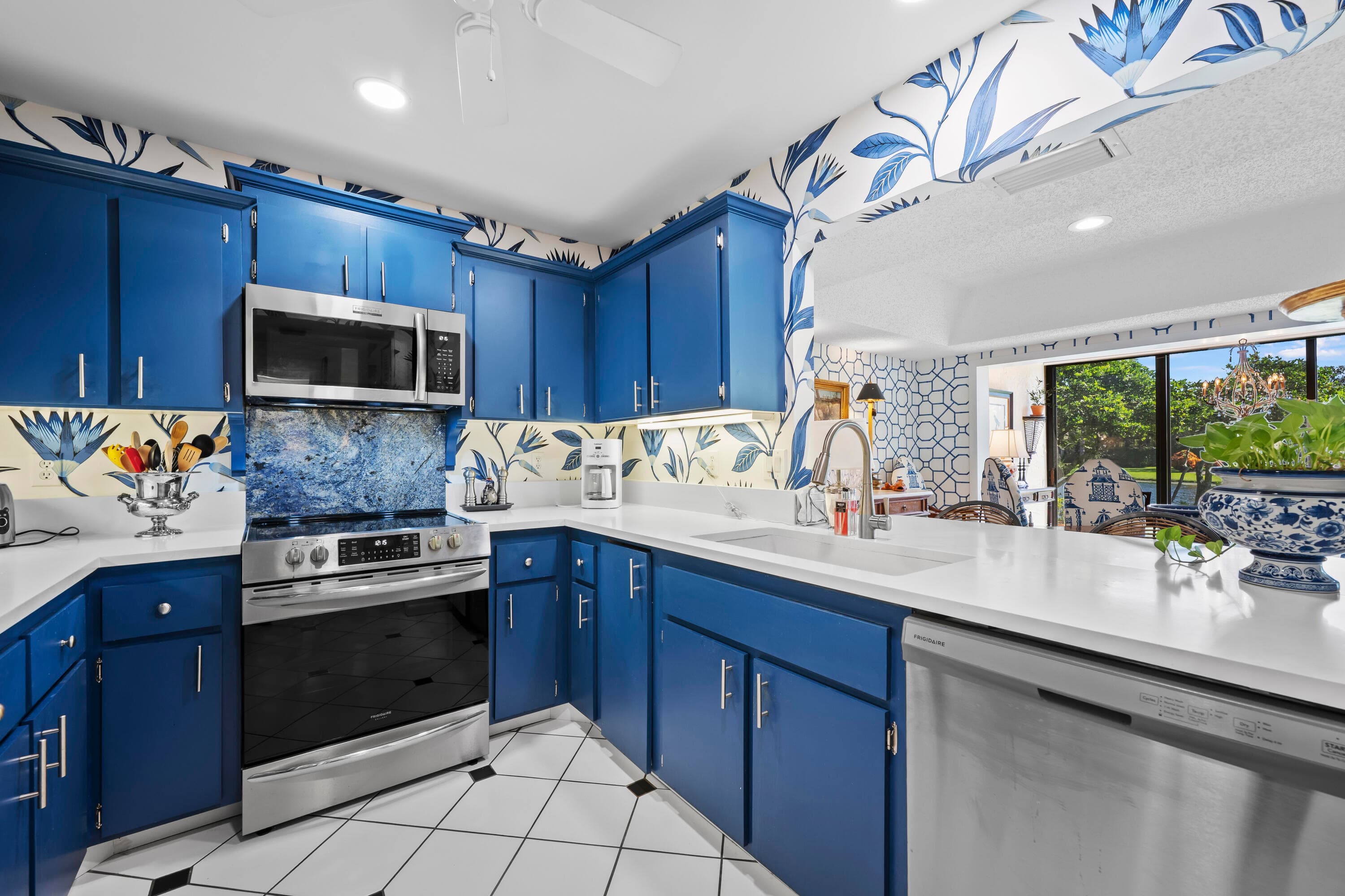 5610 SE Foxcross Place, Stuart, FL 34997 — photo 9 of 39