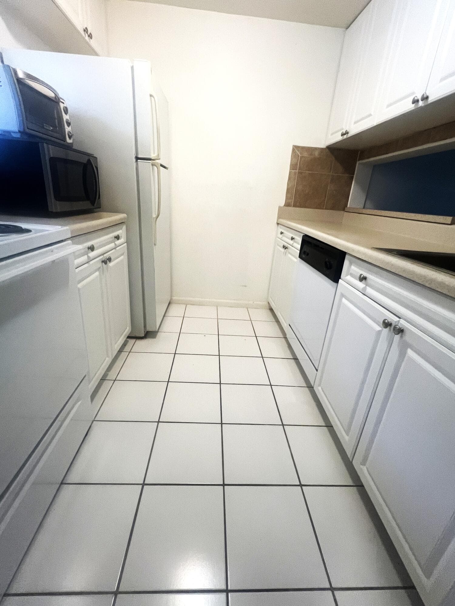 812 SW 9th Street Circle 103, Boca Raton, FL 33486 — photo 4 of 14