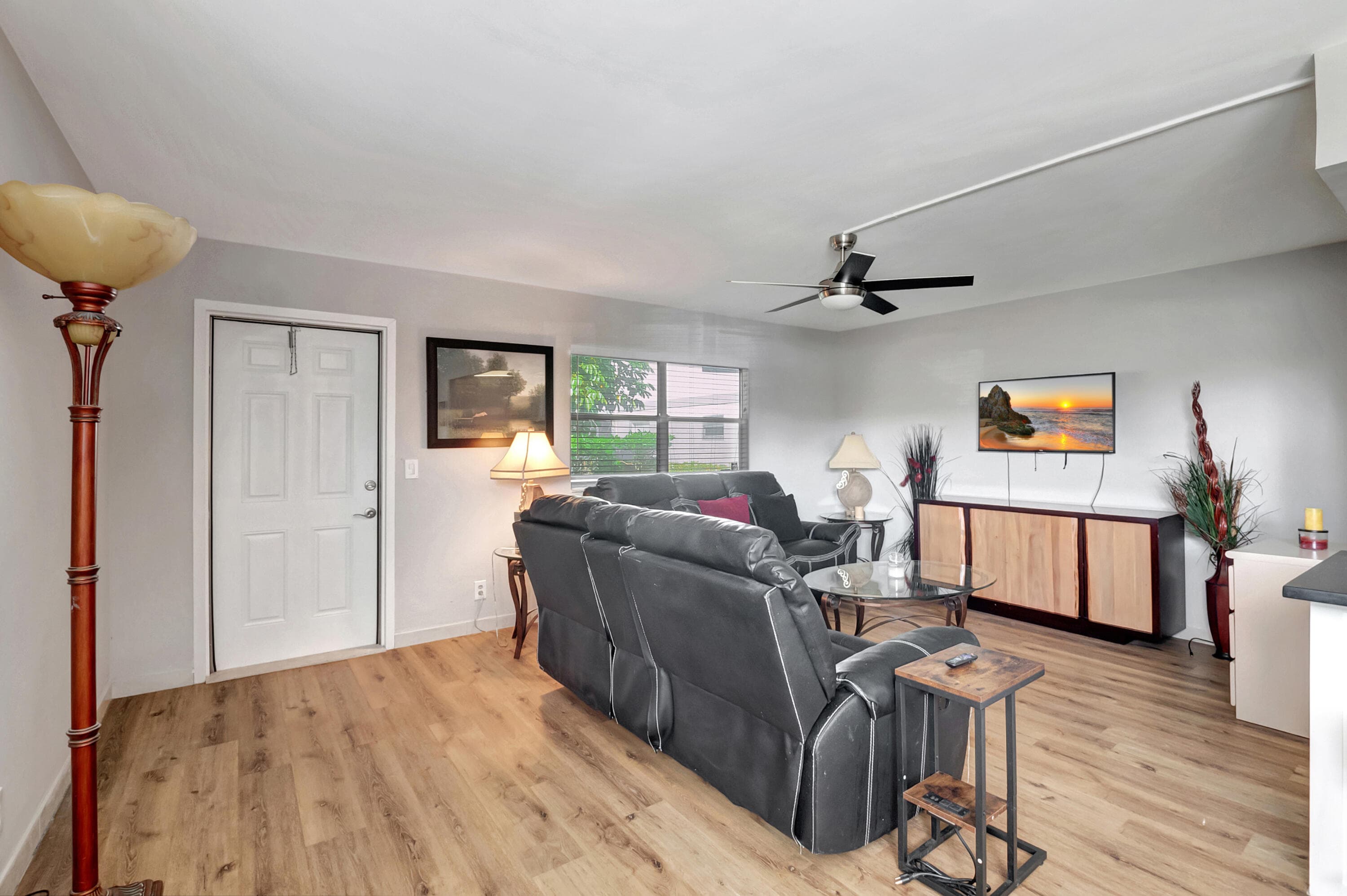 195 Monaco E 195, Delray Beach, FL 33446 — photo 5 of 64