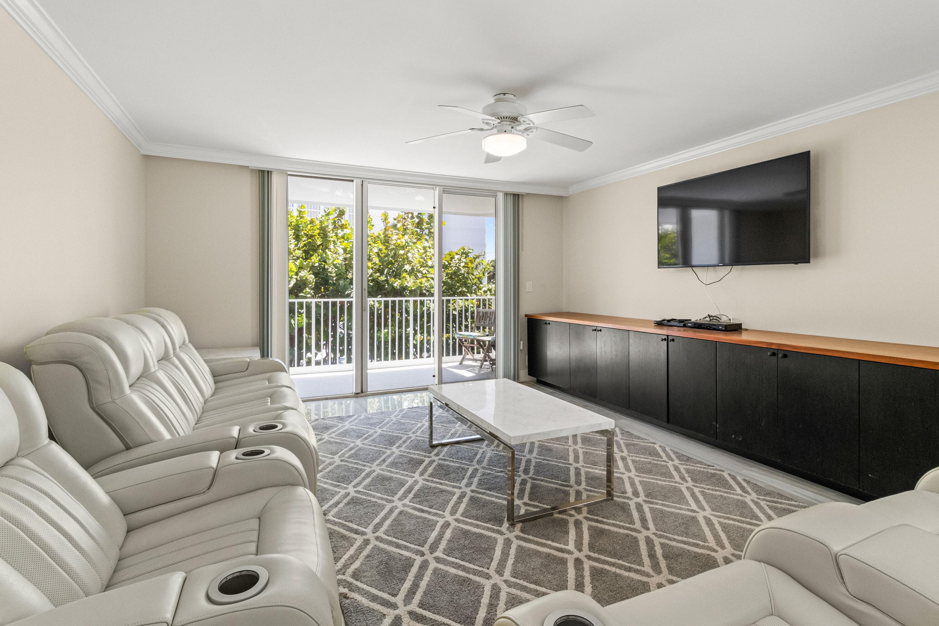 3580 S Ocean Boulevard 2a, South Palm Beach, FL 33480 — photo 1 of 23