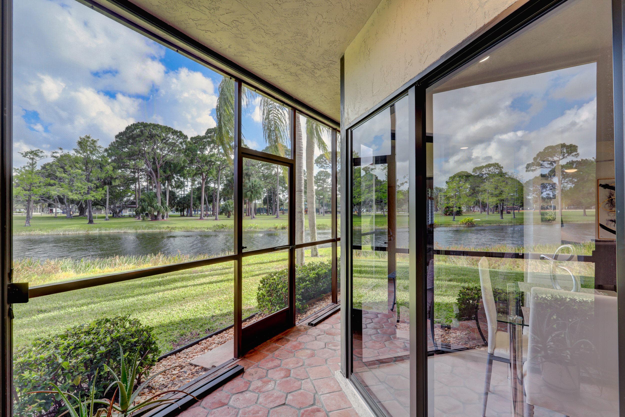 6 Lexington Lane E D, Palm Beach Gardens, FL 33418 — photo 42 of 70