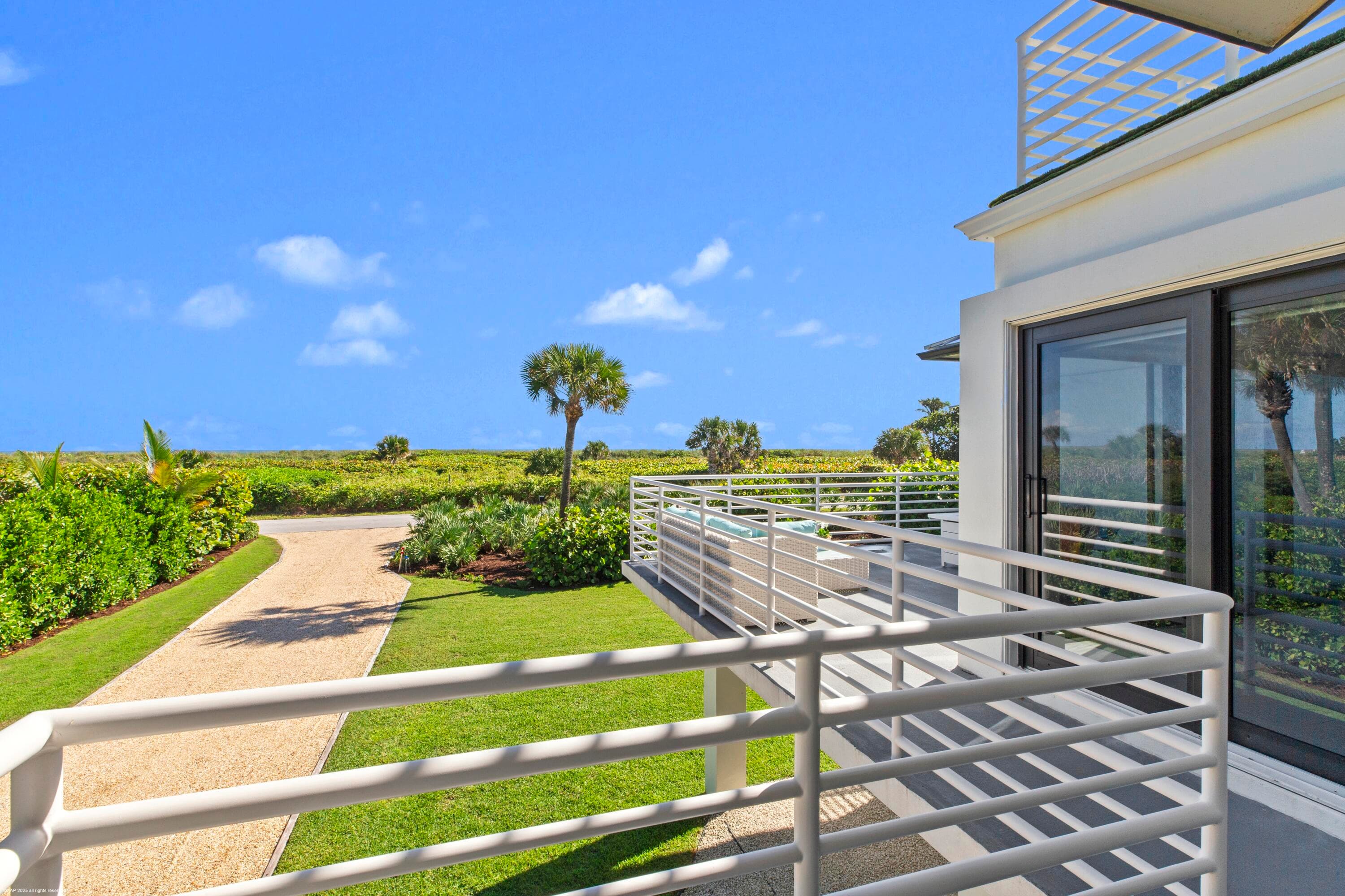 116 N Beach Road, Jupiter Island, FL 33455 — photo 11 of 42