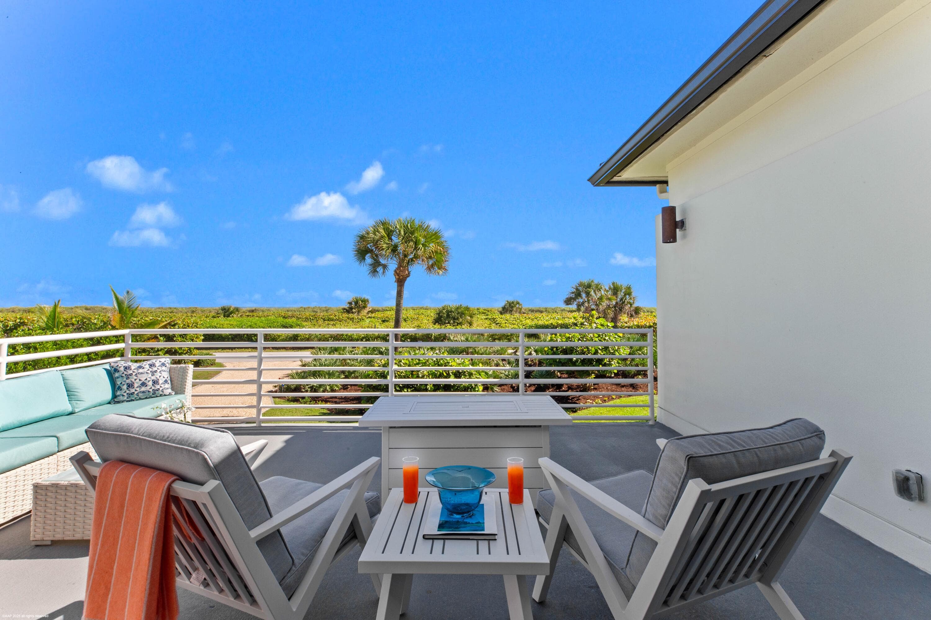 116 N Beach Road, Jupiter Island, FL 33455 — photo 19 of 42