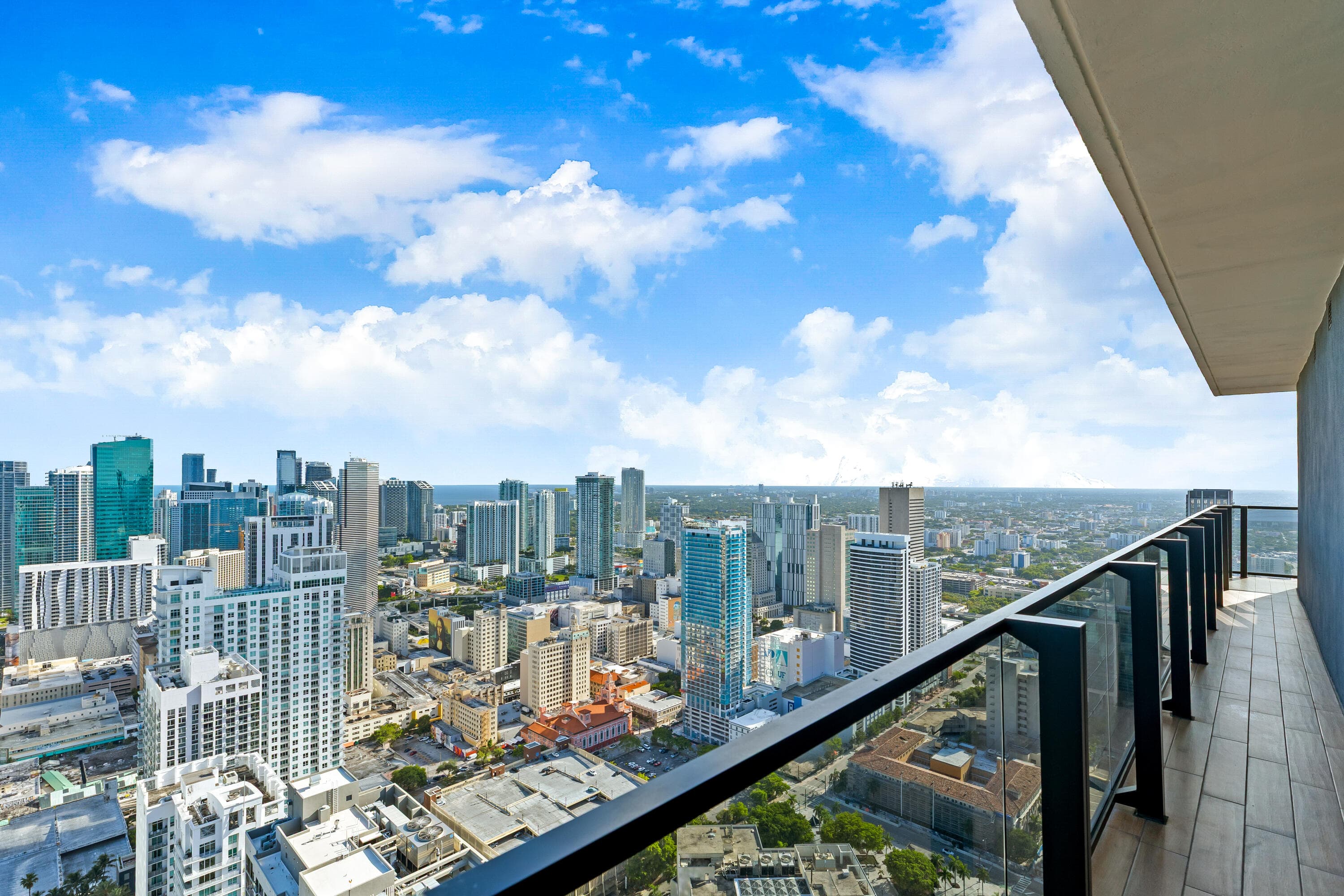 398 NE 5th Street 4618, Miami, FL 33132 — photo 43 of 80