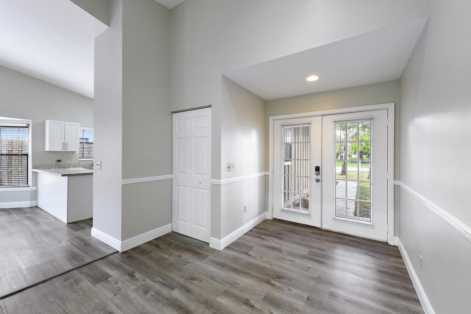 916 Daffodil Drive, Wellington, FL 33414 — photo 3 of 32